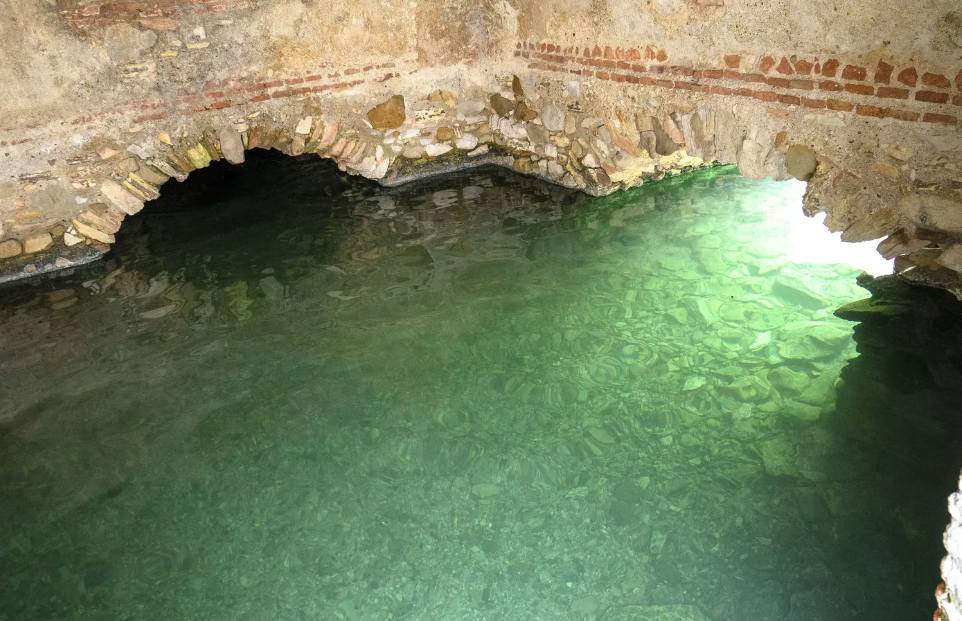 Baños Romanos de la Hedionda. DIPUTACION DE MÁLAGA