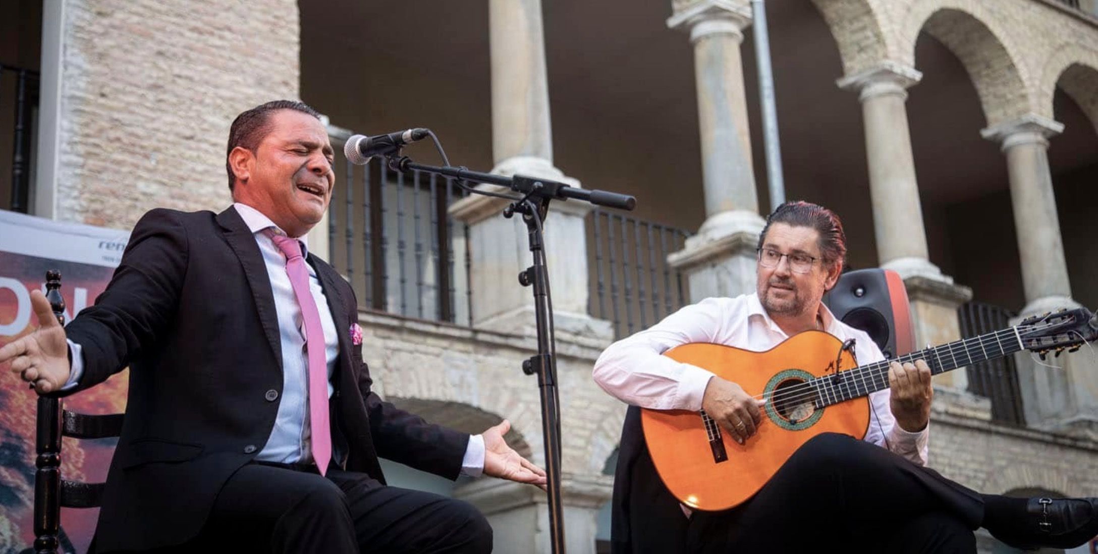 José Carpio Mijita y Antonio Higuero pusieron on fire Pamplona con el cante y el toque made in Jerez
