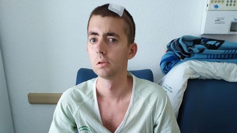 Ángel Ruiz Trujillo, el paciente que pide que se le administre el tratamiento, en una imagen subida a 'change.org' por él mismo.