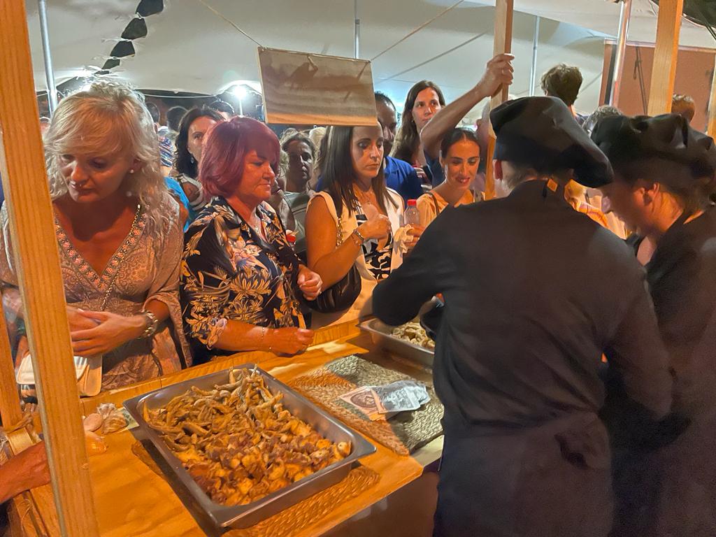 Imagen del éxito el pasado año de la Fiesta del Pescado.