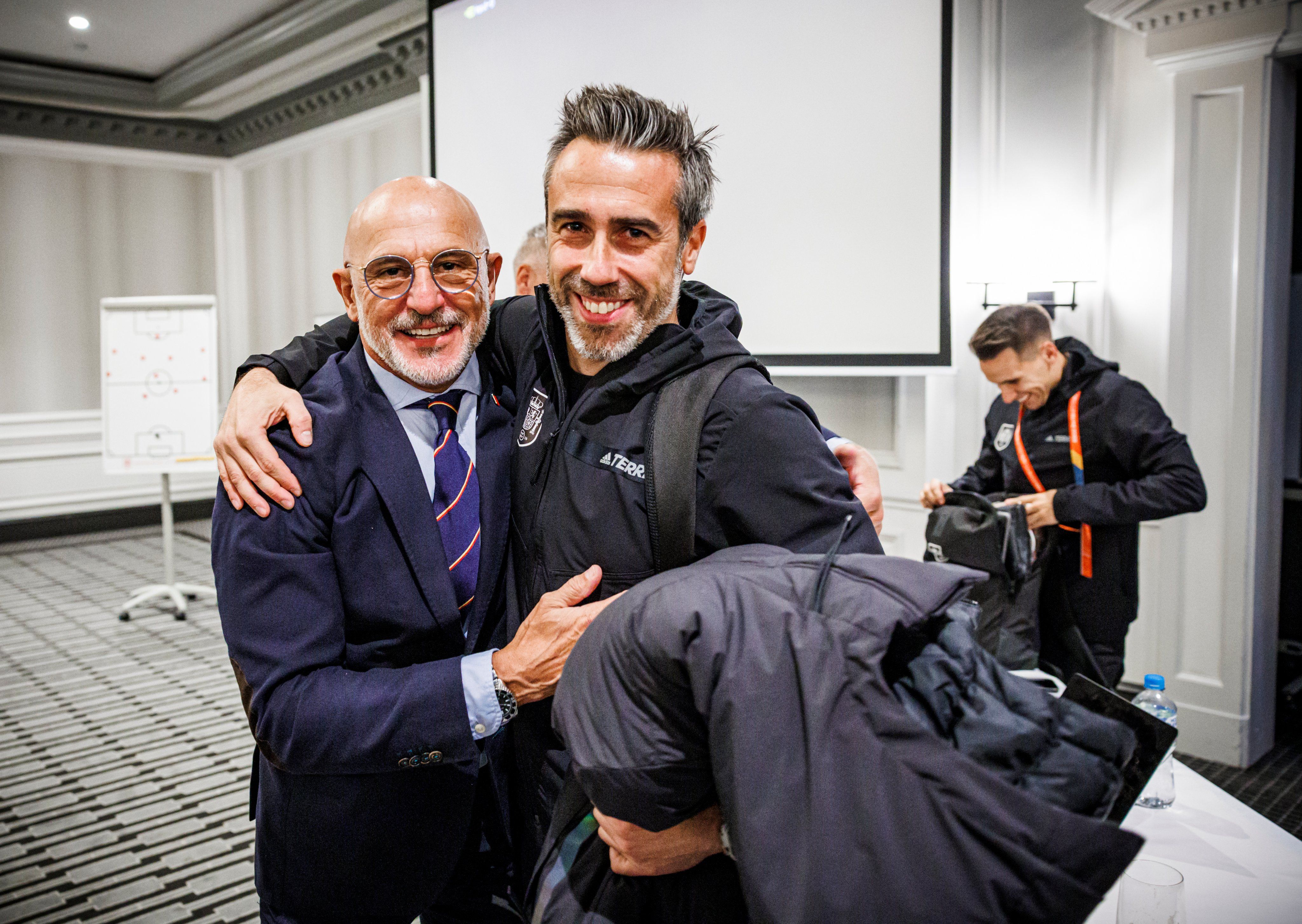 Luis de la Fuente, seleccionador masculino, con Jorge Vilda, campeón de España con la femenina.