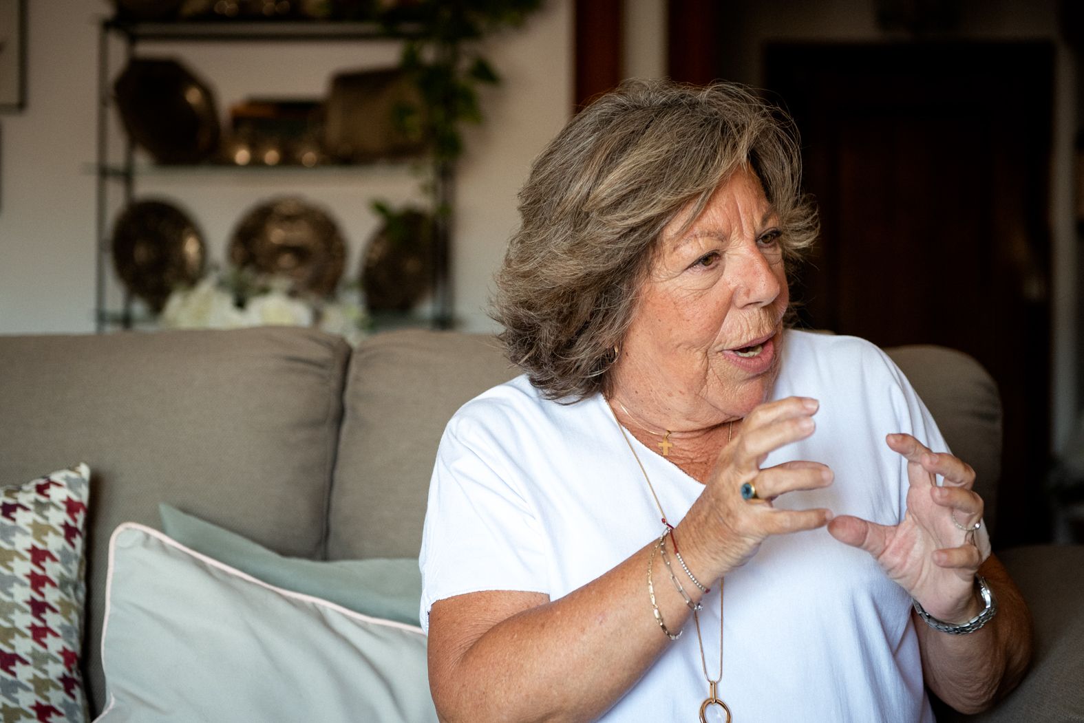 Pilar Monguió durante la entrevista en su casa en El Puerto.