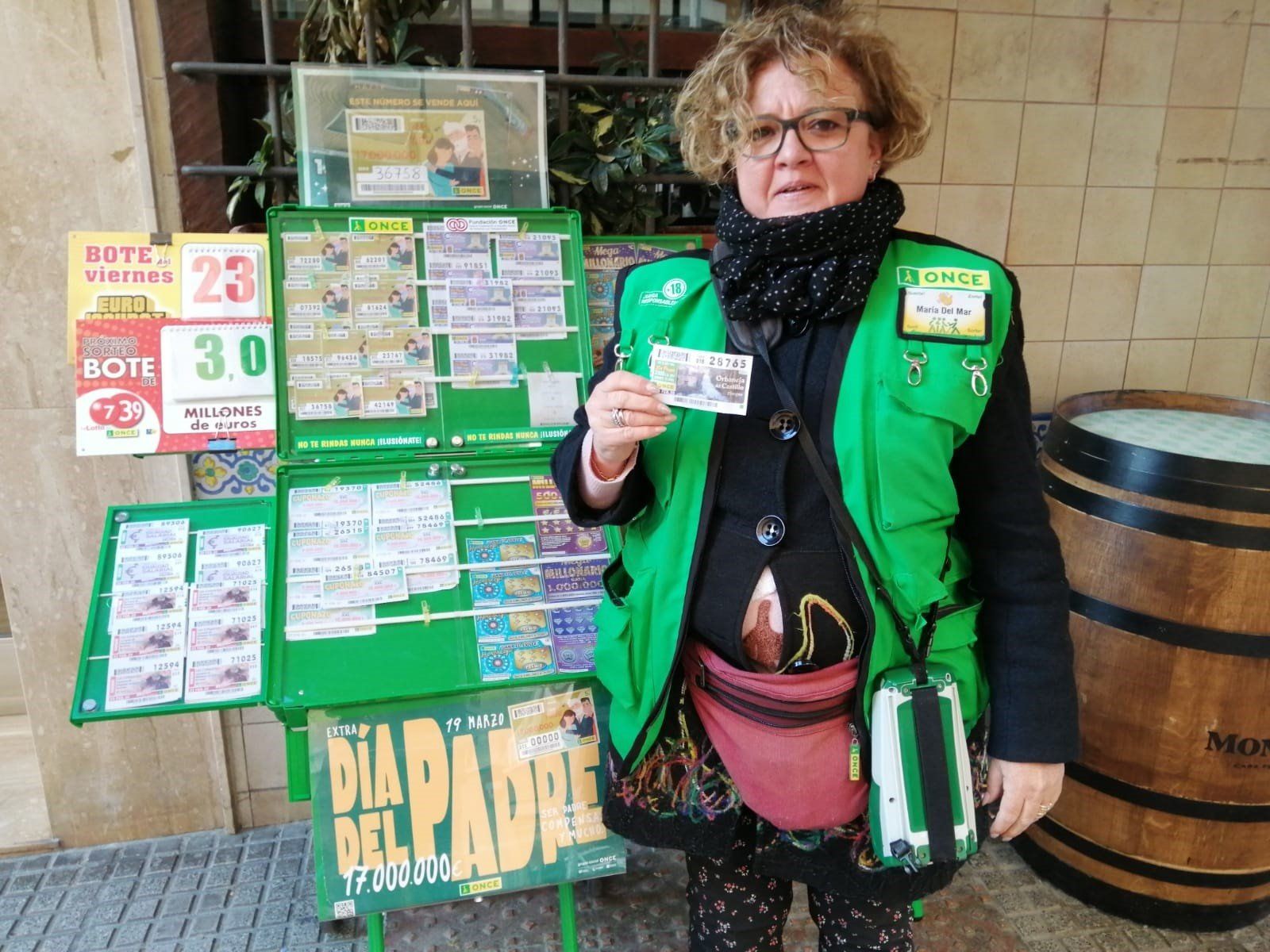 La cuponera María del Mar García.