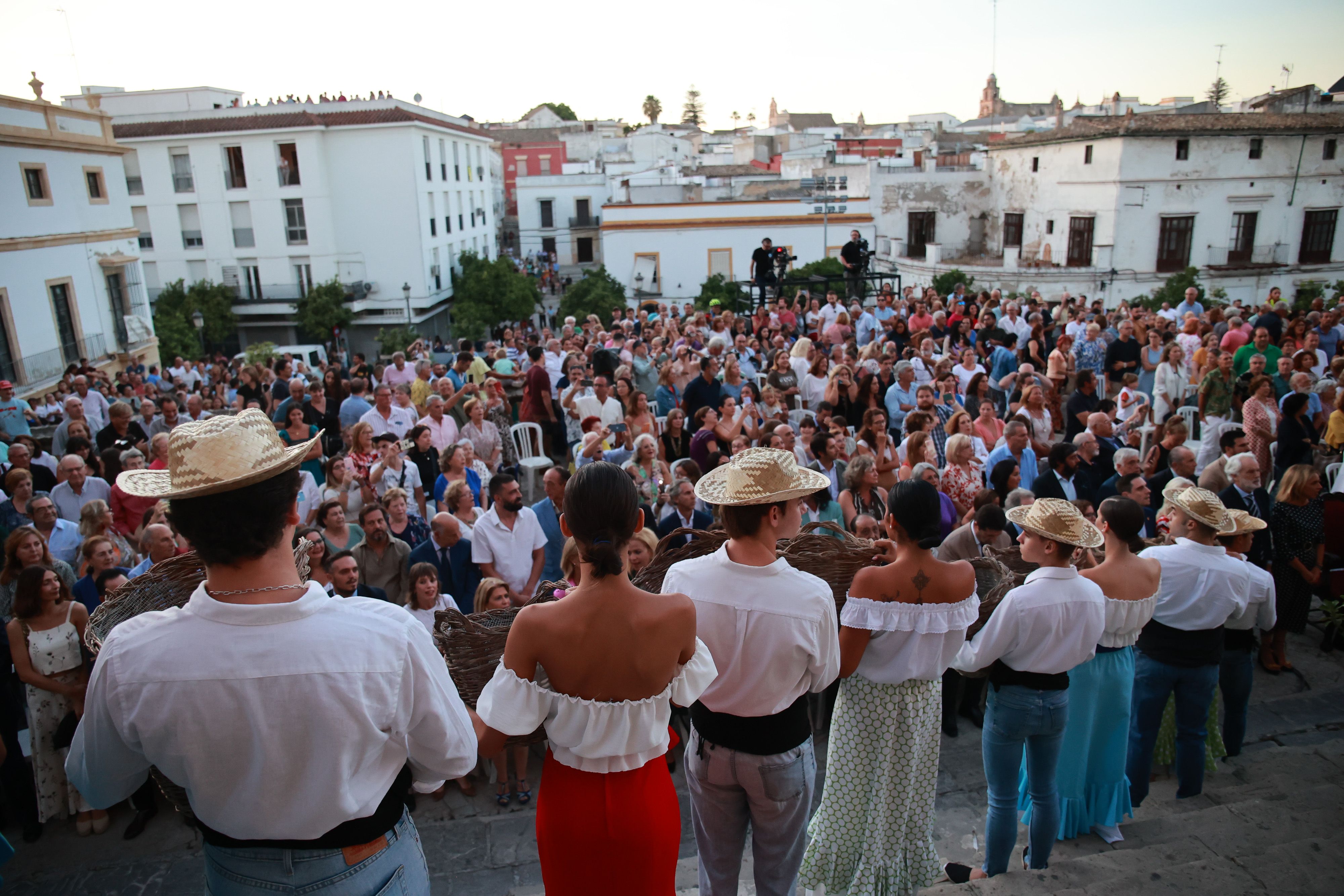 El acto de la Pisa de la Uva del pasado martes abrió las fiestas.