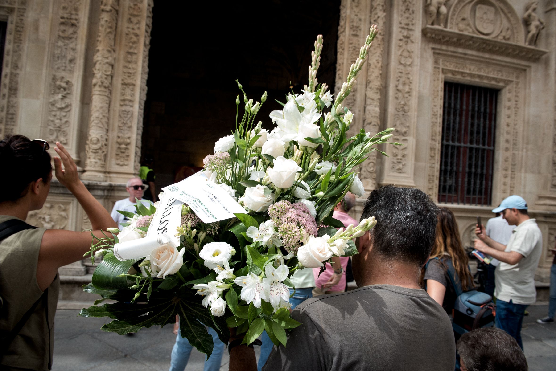 CAPILLA ARDIENTE MARIA JIMENEZ SEVILLA 15