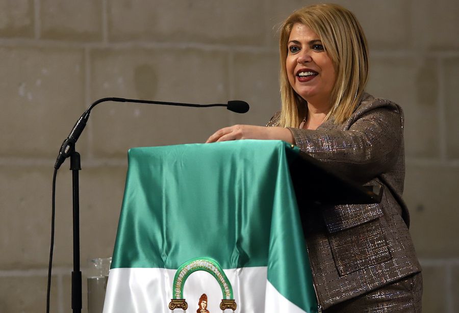 La alcaldesa de Jerez, Mamen Sánchez, durante la entrega del Premio Día de Andalucía en una edición pasada.