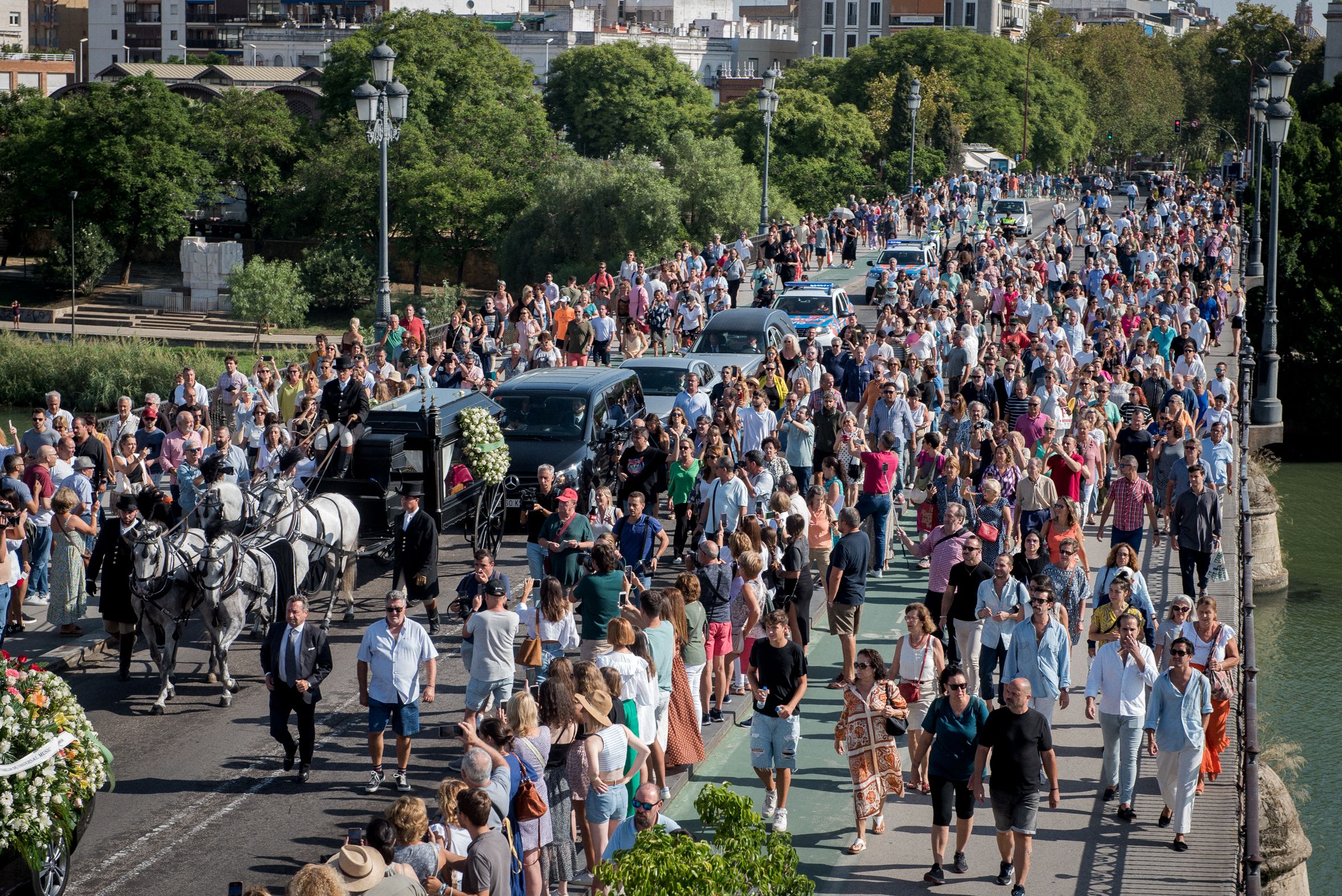 ENTIERRO DE MARIA JIMENEZ EN SEVILLA 