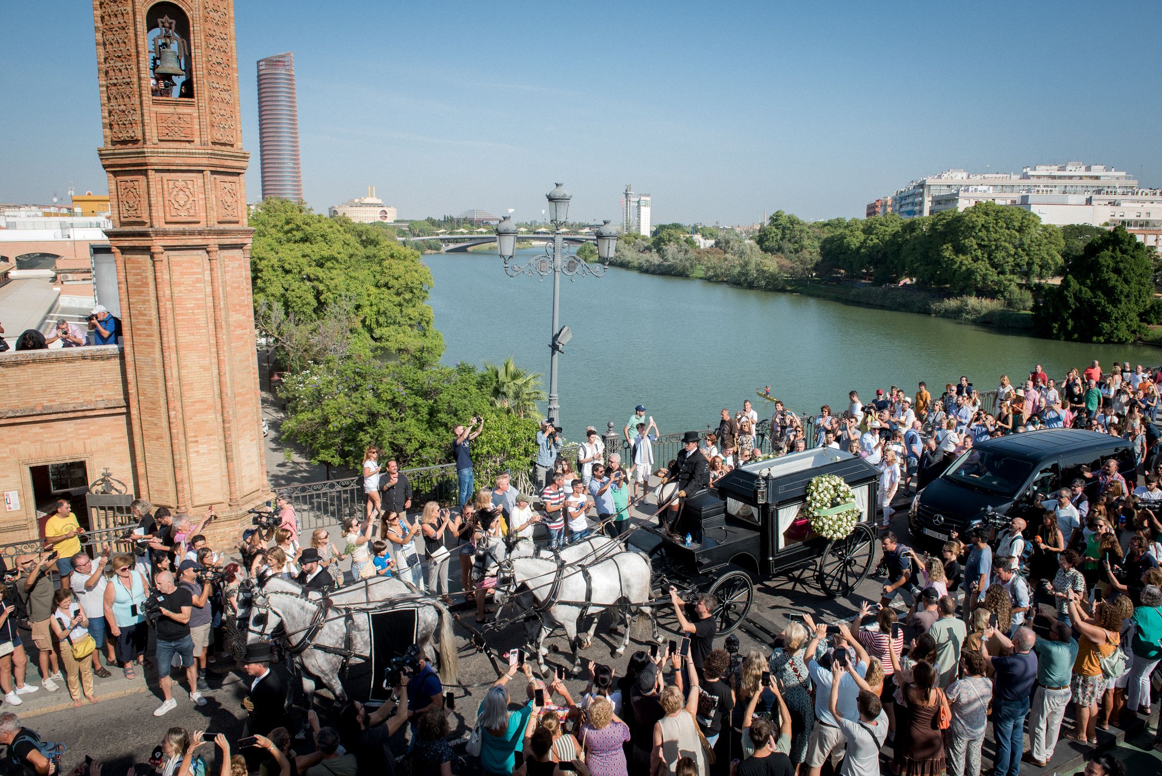 Entierro de María Jiménez en Sevilla.