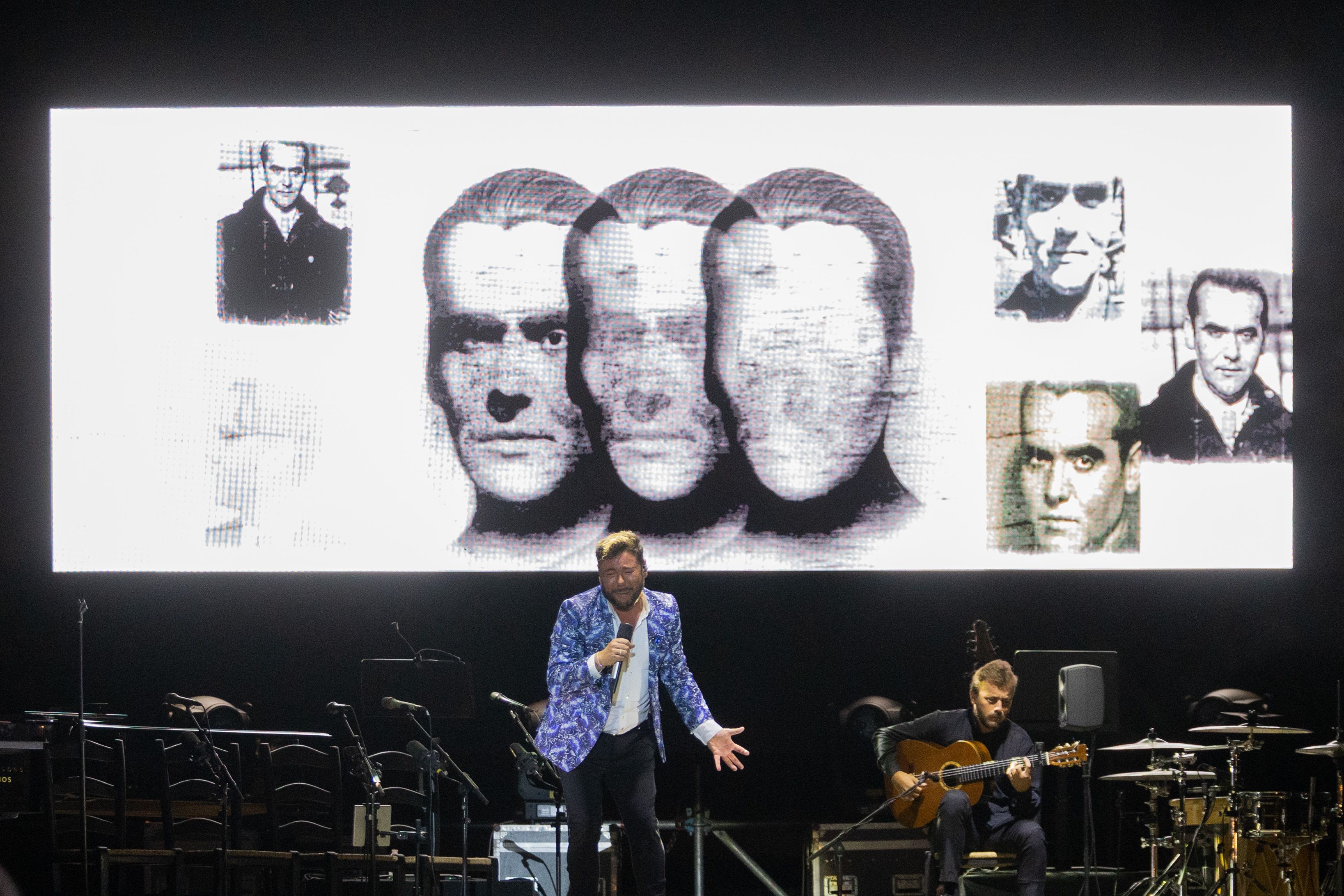 MIGUEL POVEDA CONCIERTO JEREZ 12