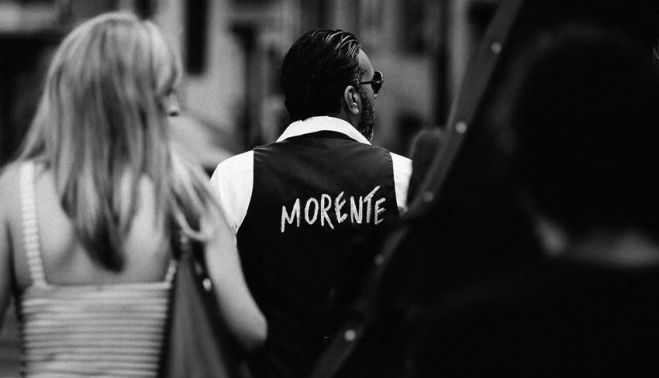 Pedro El Granaino con el chaleco de Enrique Morente