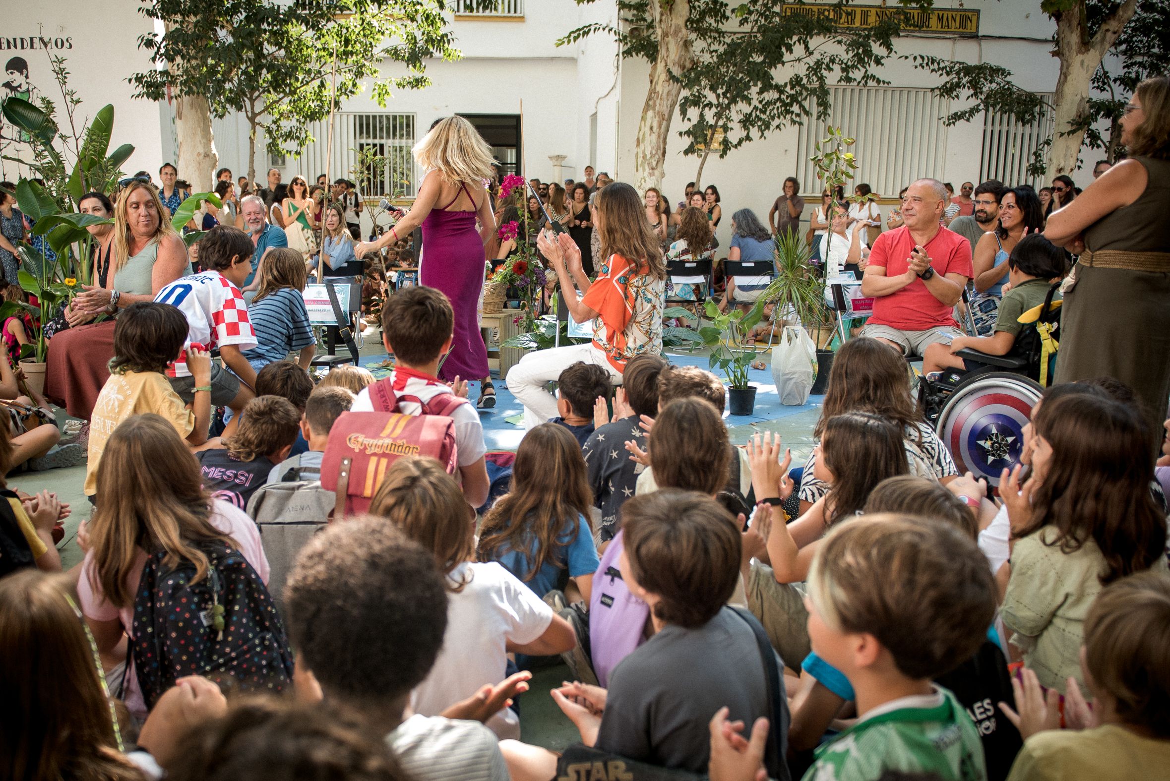 Niños en un colegio de Sevilla, en una imagen de archivo.