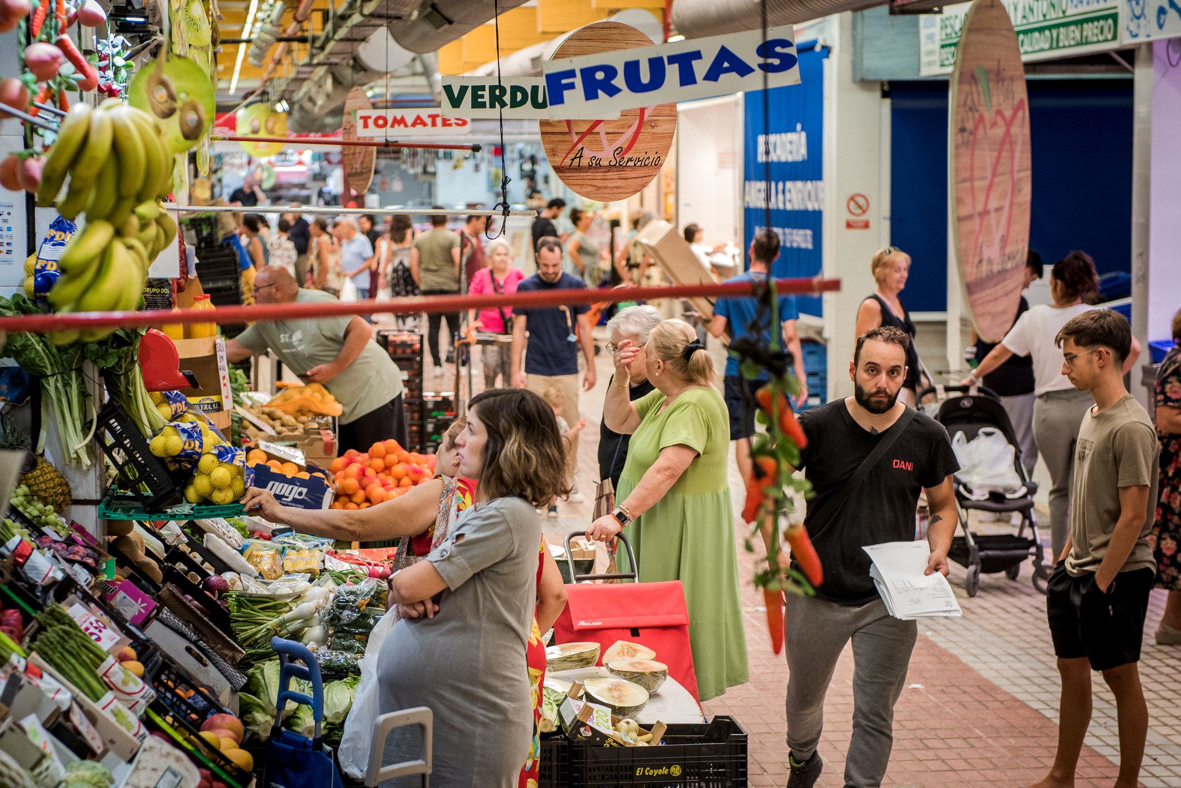 Foto reciente del mercado de Tiro de Línea.