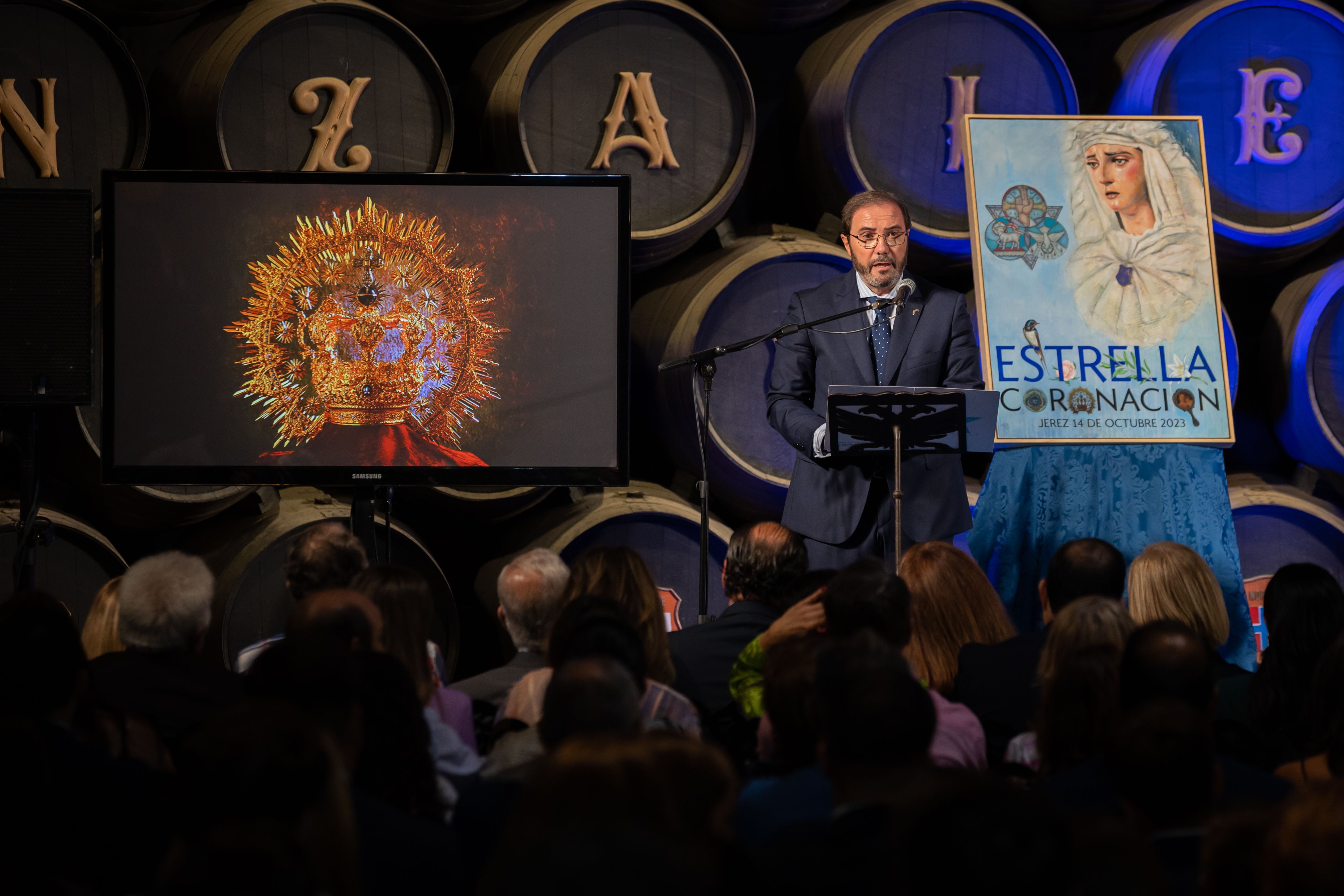 Presentación de la corona de La Estrella