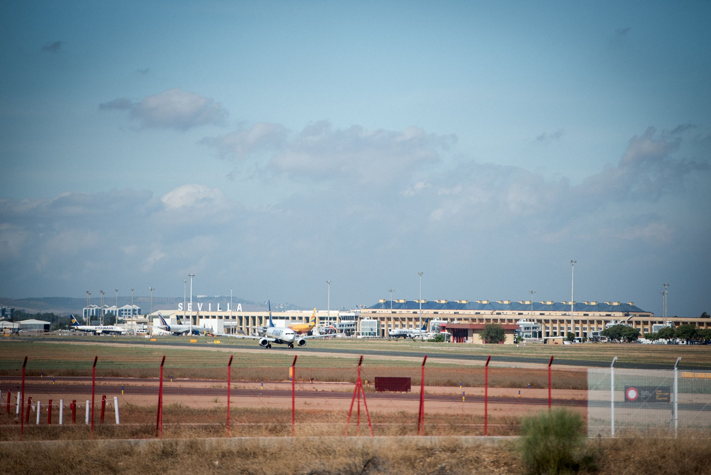 AEROPUERTO SEVILLA 37 AEROPUERTO SEVILLA 37