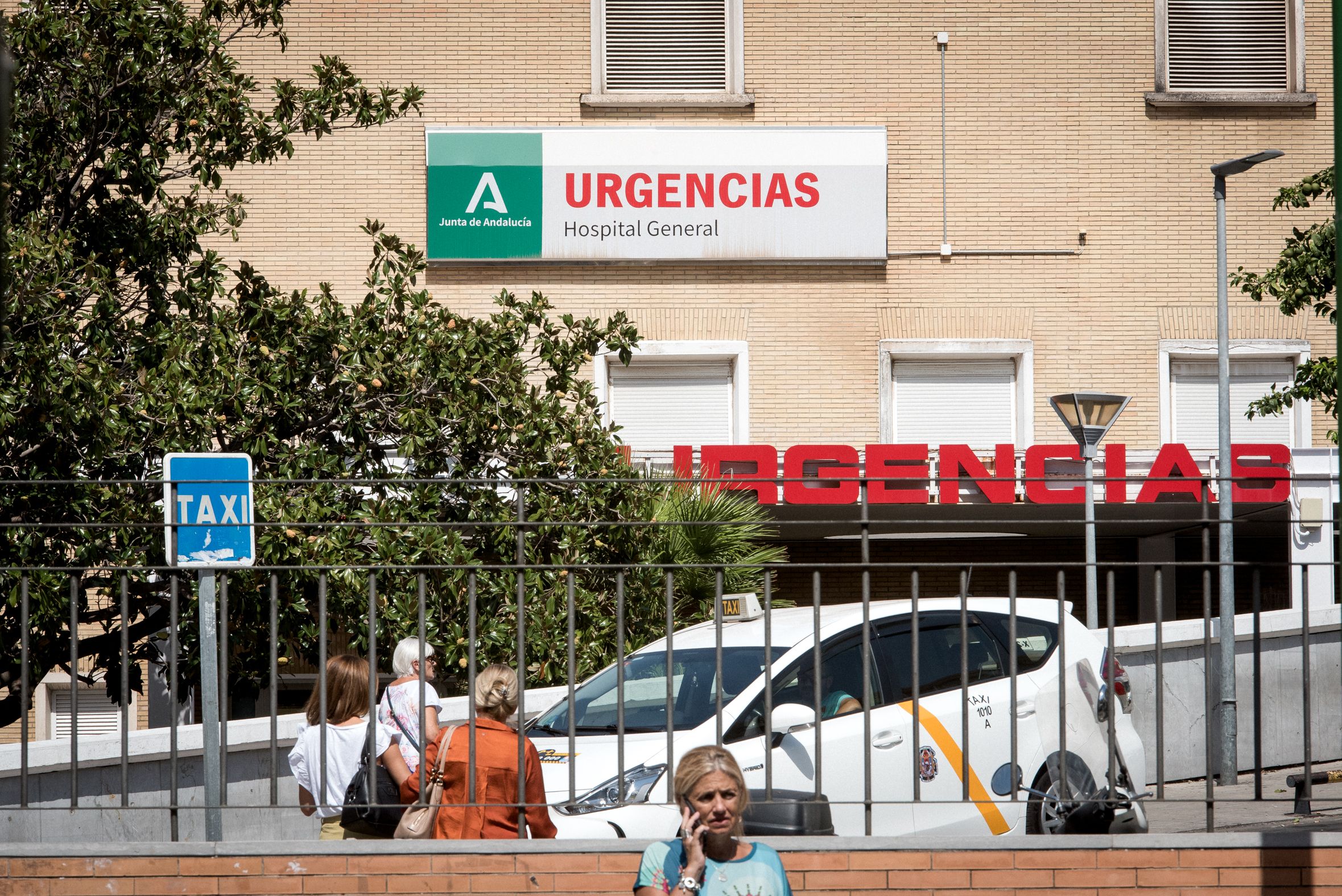 El Hospital Virgen del Rocío de Sevilla donde se encuentra ingresado el menor. El Hospital Virgen del Rocío de Sevilla donde se encuentra ingresado el menor.