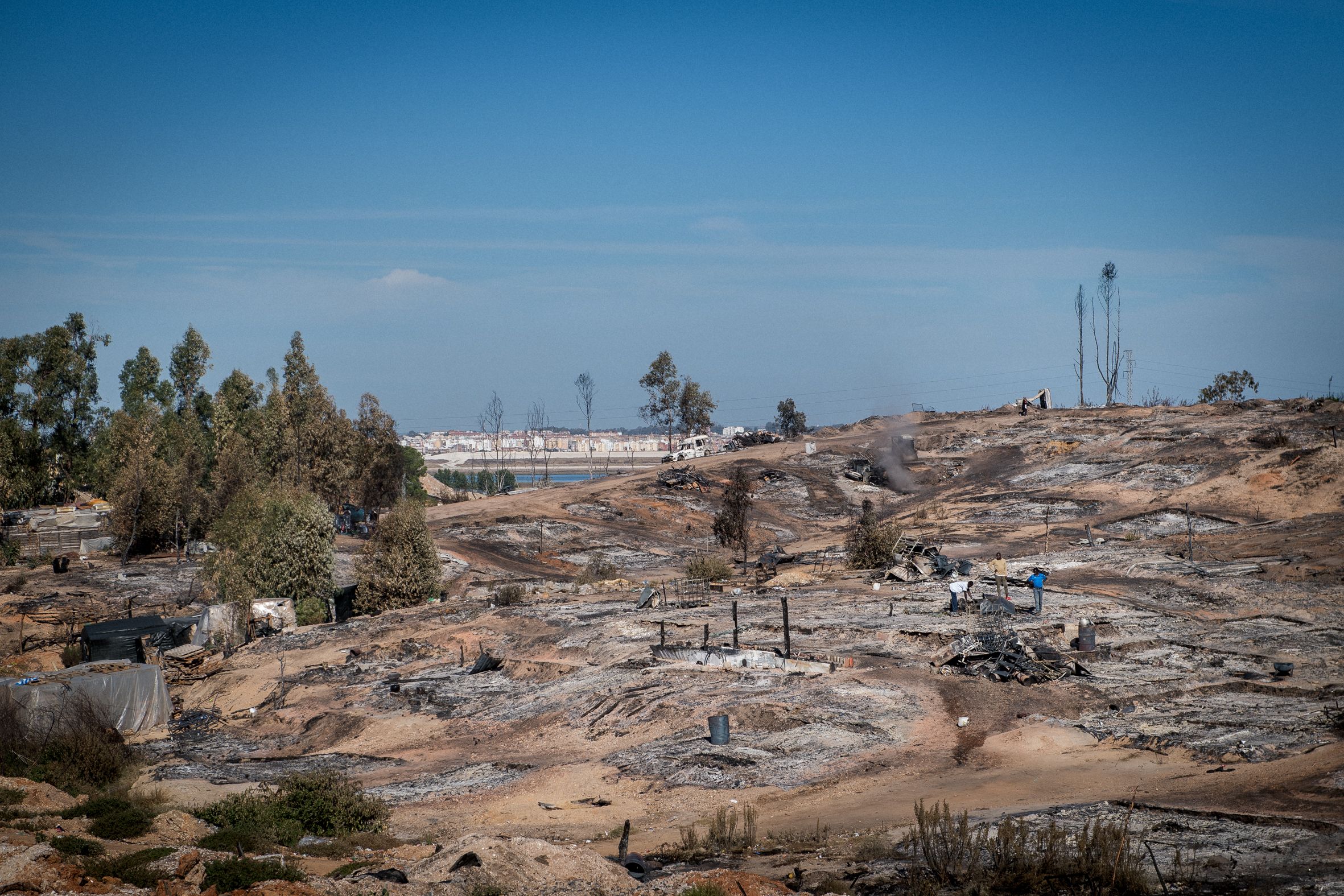 INCENDIO INFRAVIVIENDAS PALOS DE LA FRONTERA HUELVA 16