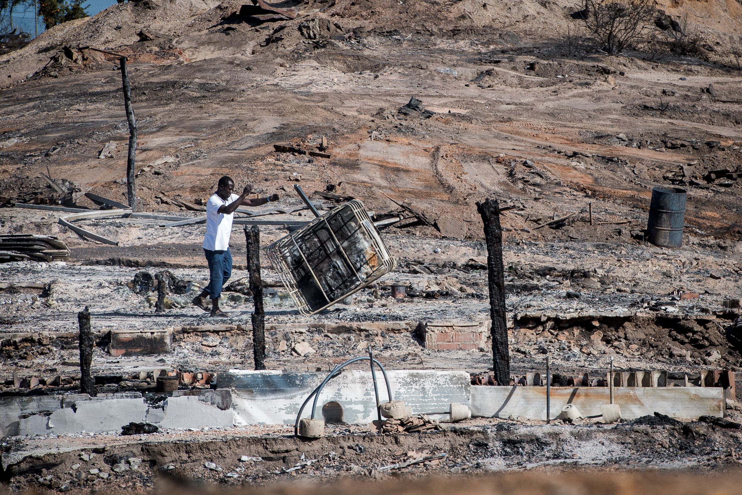 INCENDIO INFRAVIVIENDAS PALOS DE LA FRONTERA HUELVA 19