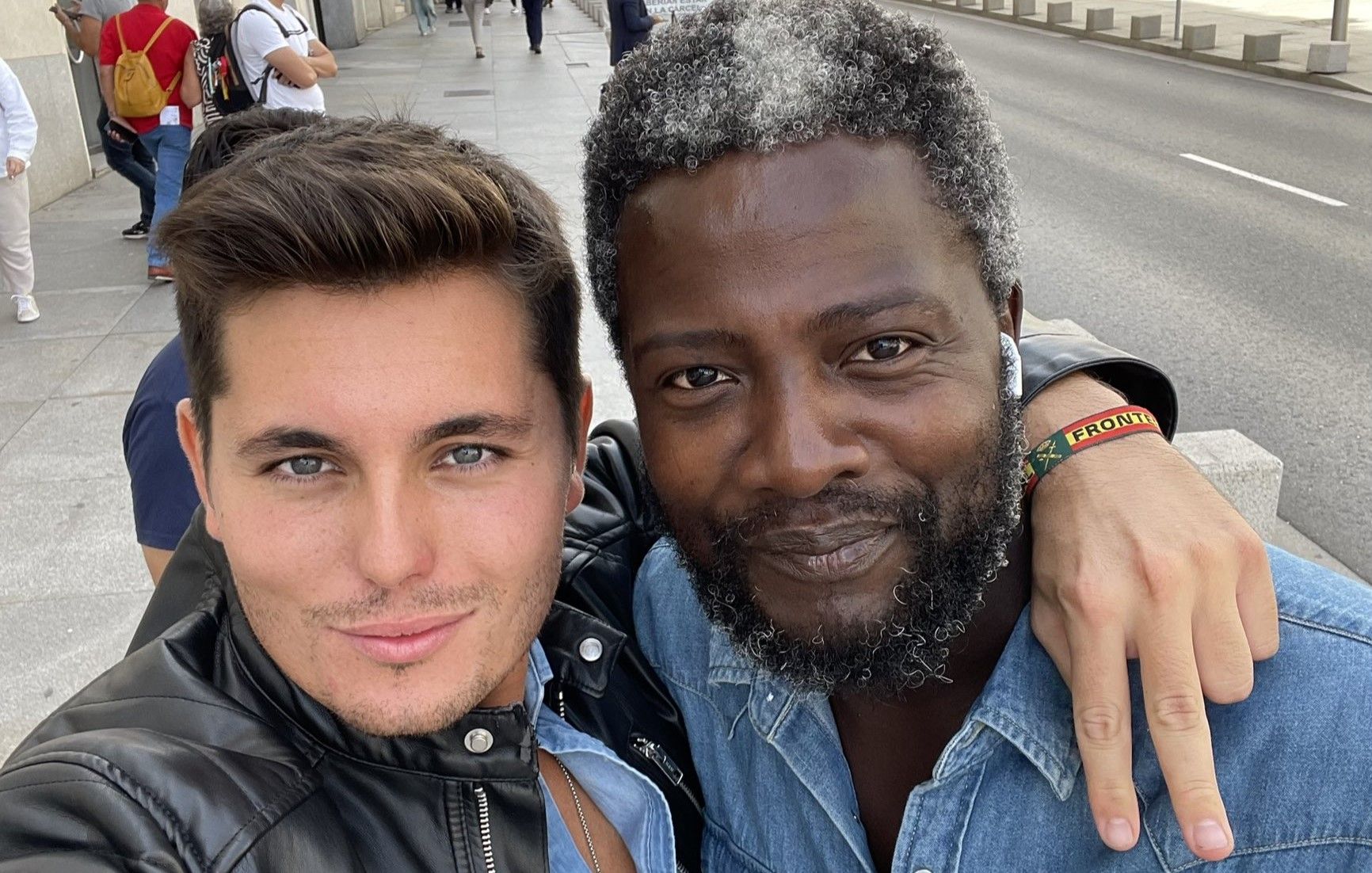 Vito Quiles, de 'Estado de Alarma', con Ndongo.