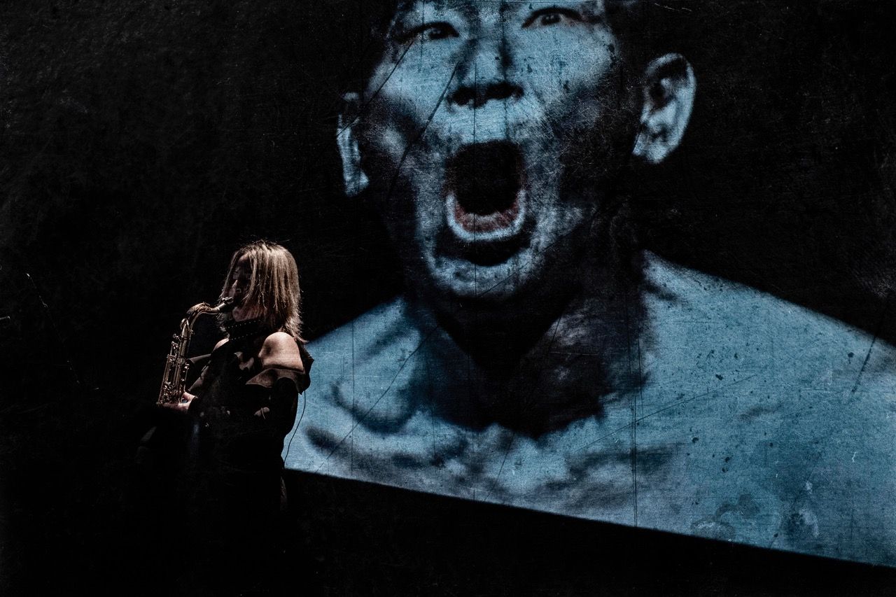 Sevilla despide septiembre con conciertos en el Turina y teatro en el Alameda. En la imagen, Ensemble D'Arts durante una representación.