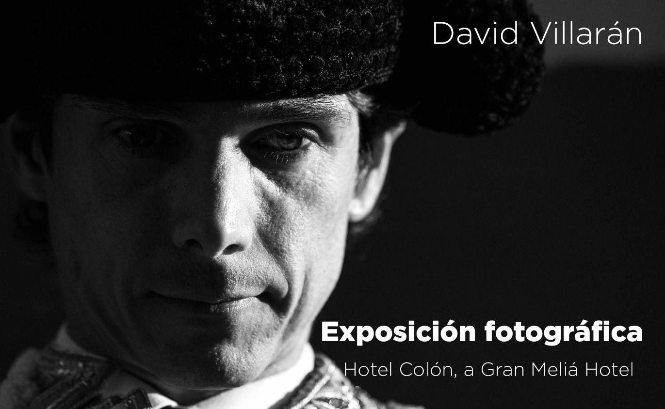Exposición fotográfica de David Villarán en el Hotel Colón de Sevilla. 