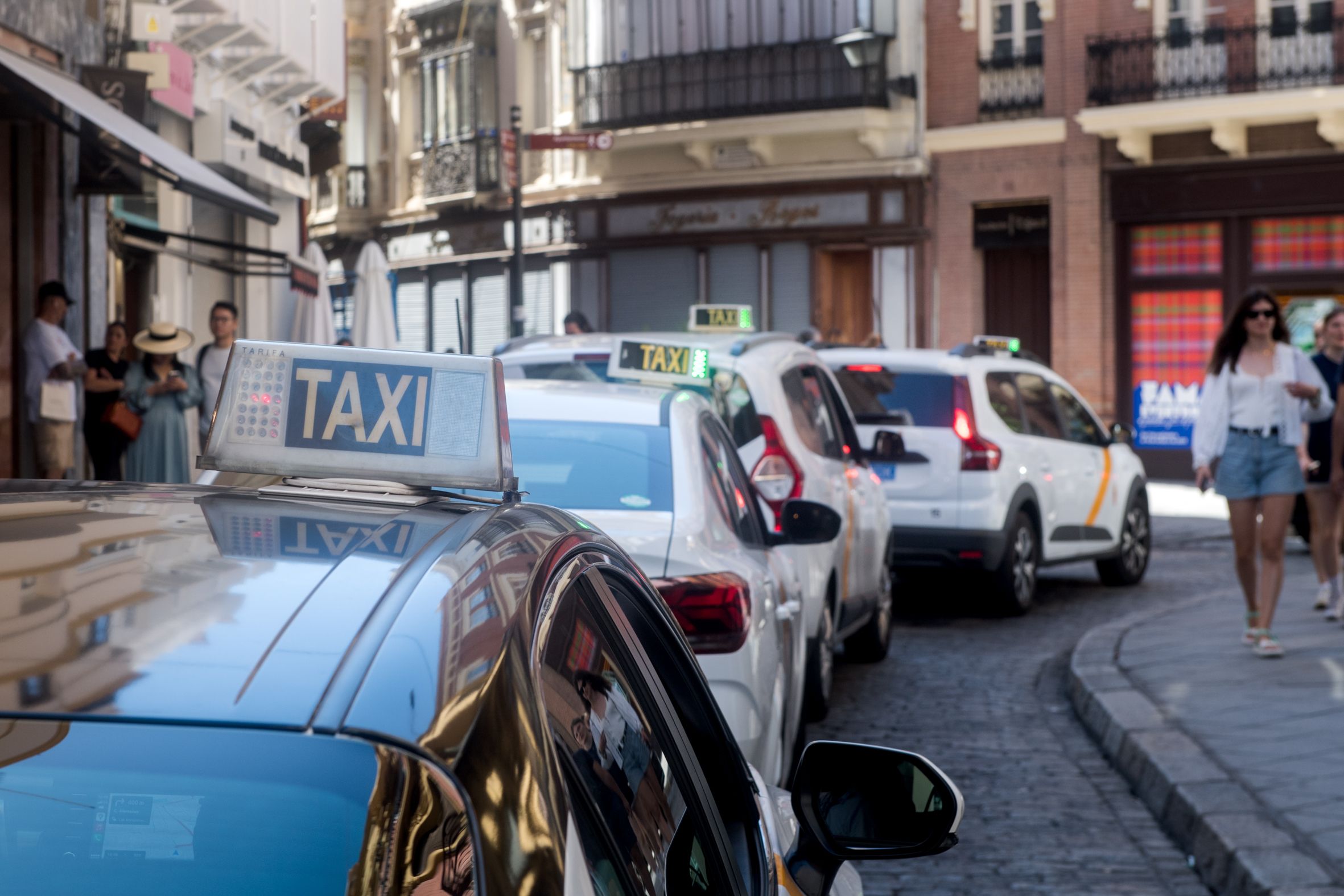 Taxis en Sevilla en una imagen de archivo.