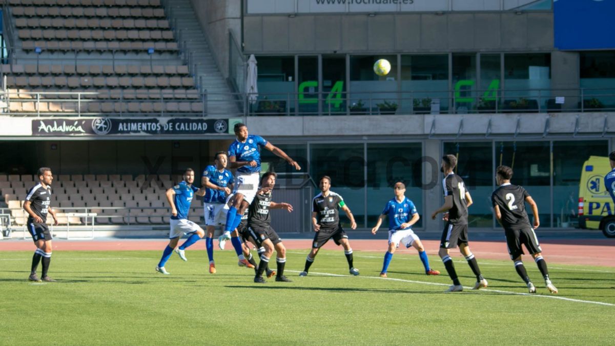 Un partido del Xerez Deportivo FC y el Xerez CD. FOTO: Xerez DFC