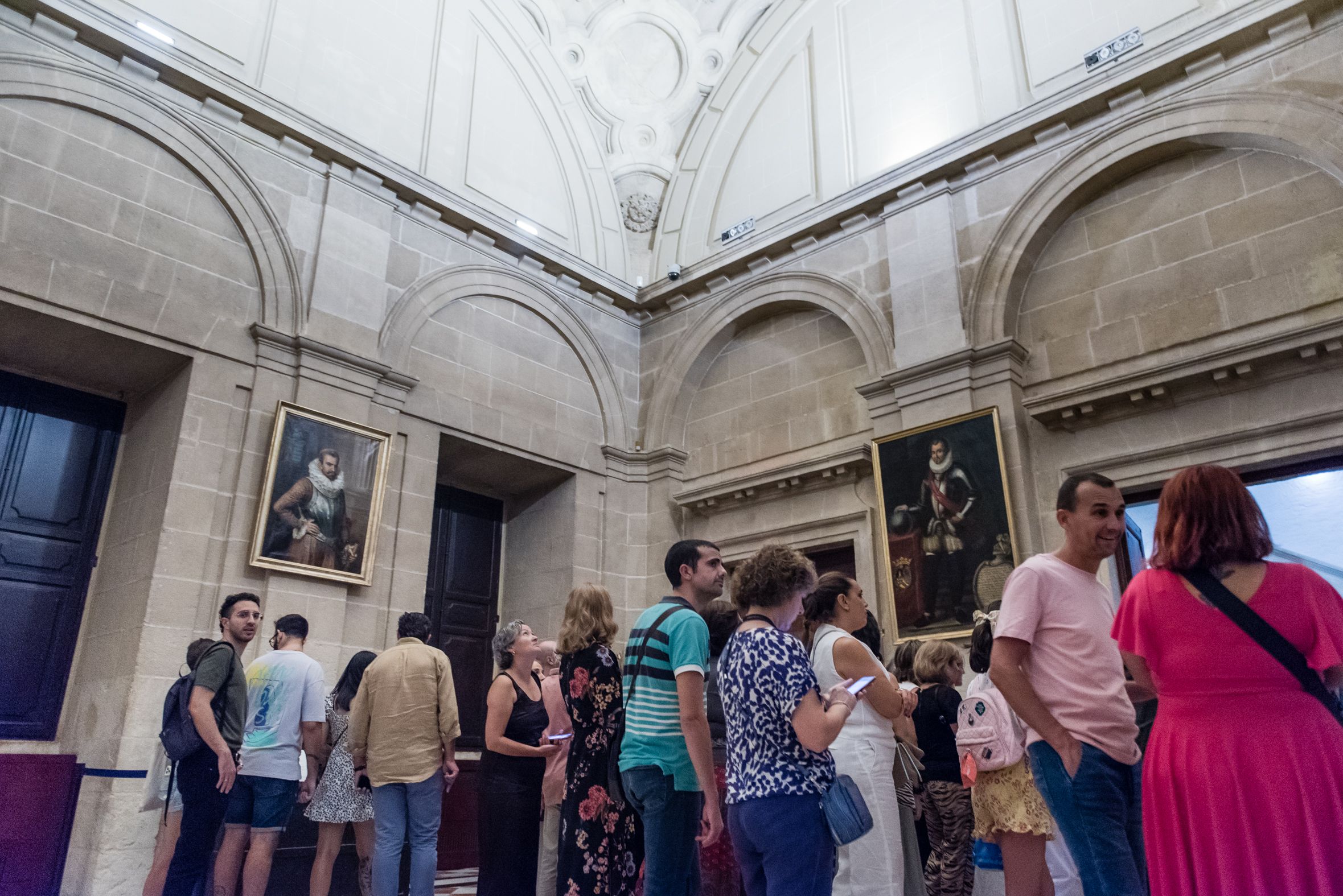 Gran presencia en el Archivo de Indias.