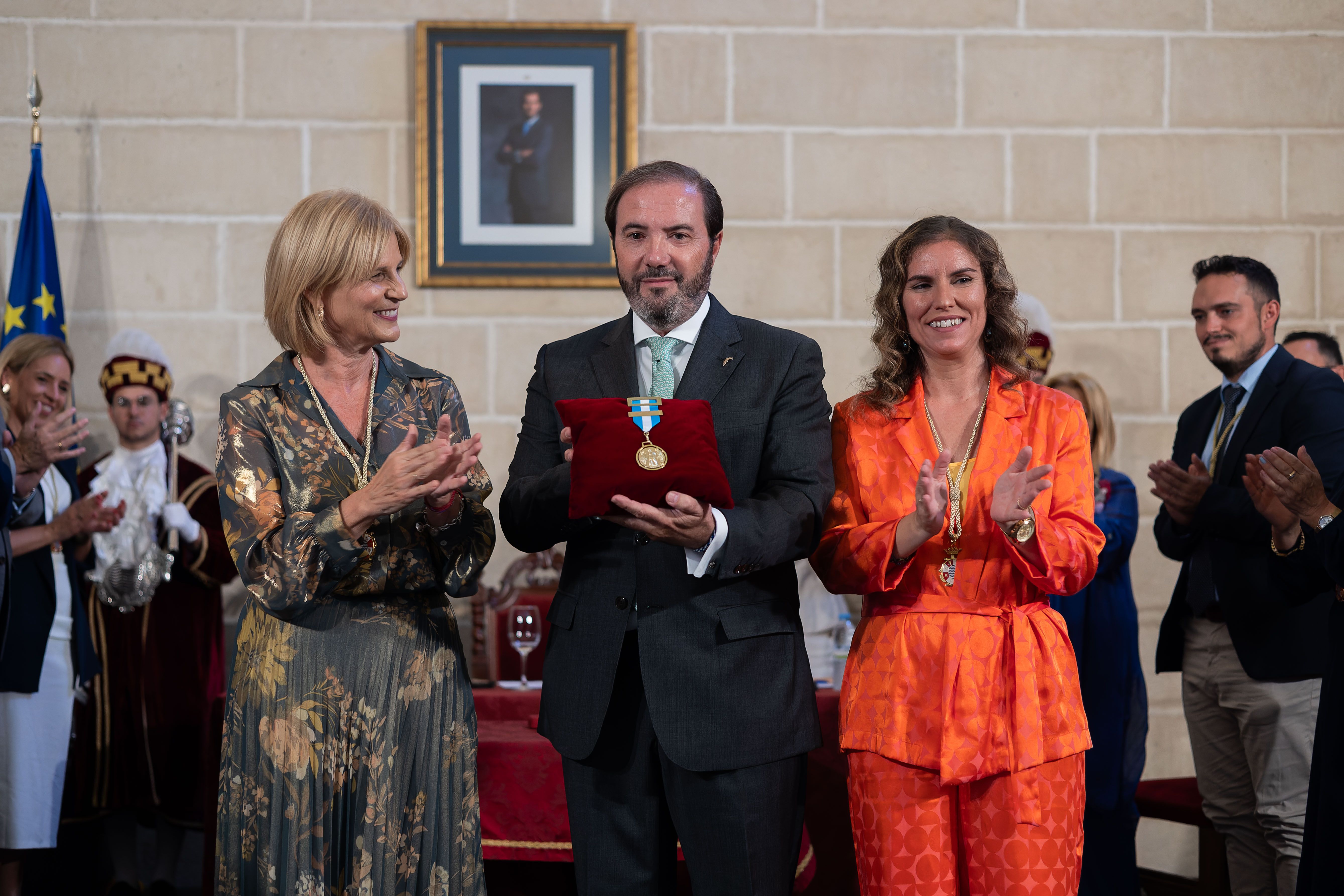 Concesión de la Medalla de Jerez a La Estrella