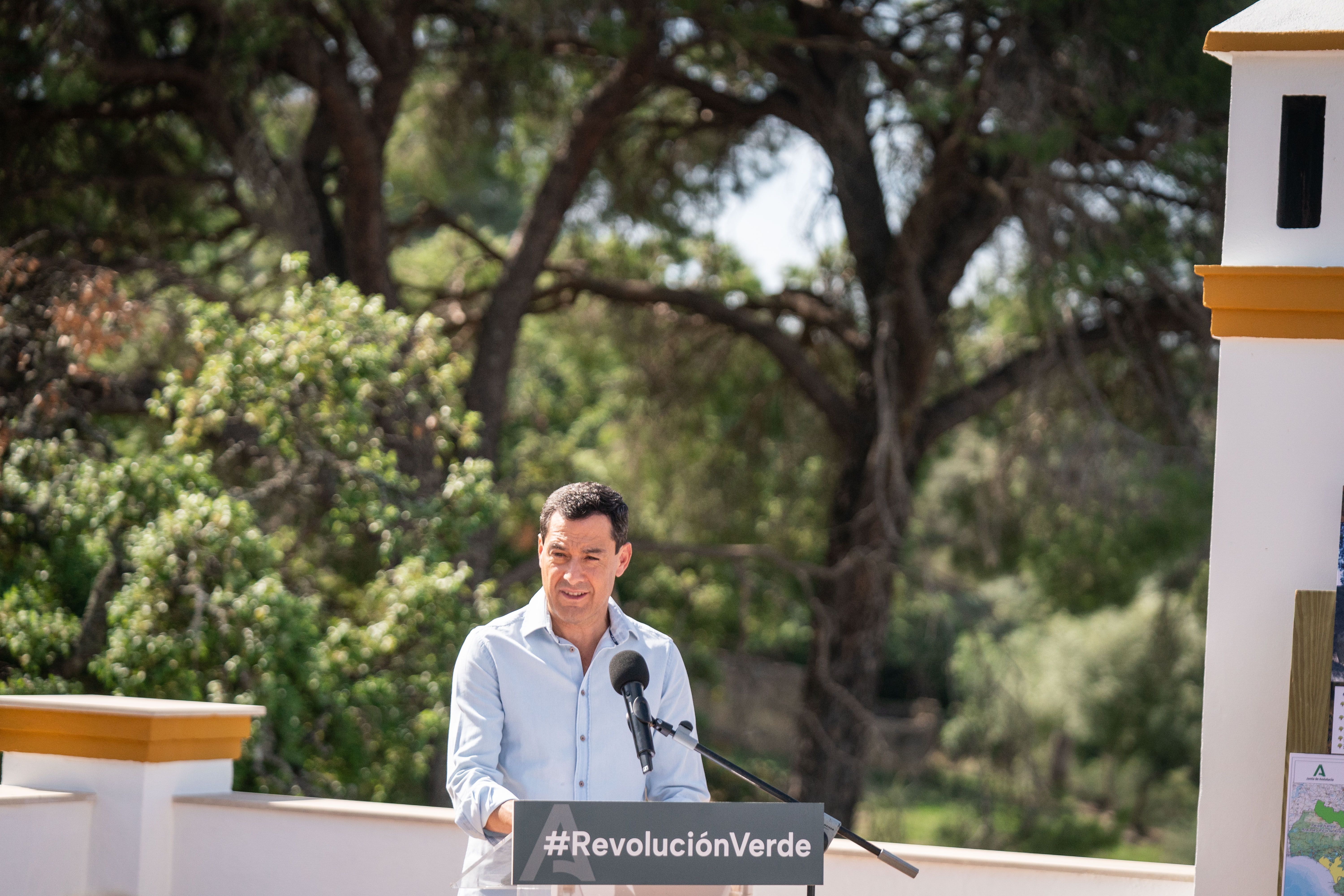 Juanma Moreno en un acto reciente sobre la revolución verde. Juanma Moreno en un acto reciente sobre la revolución verde.