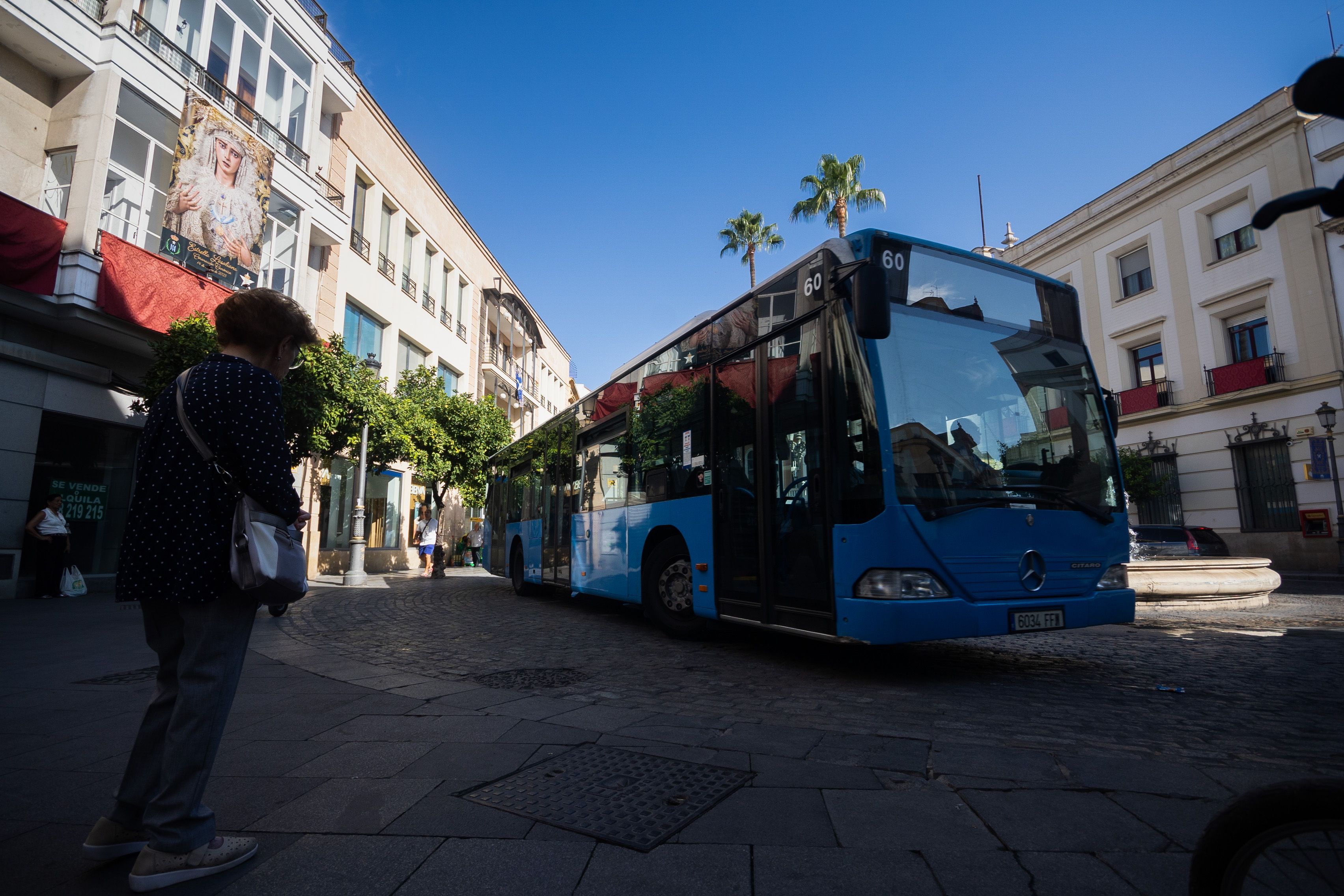 Autobuses urbanos en Jerez.