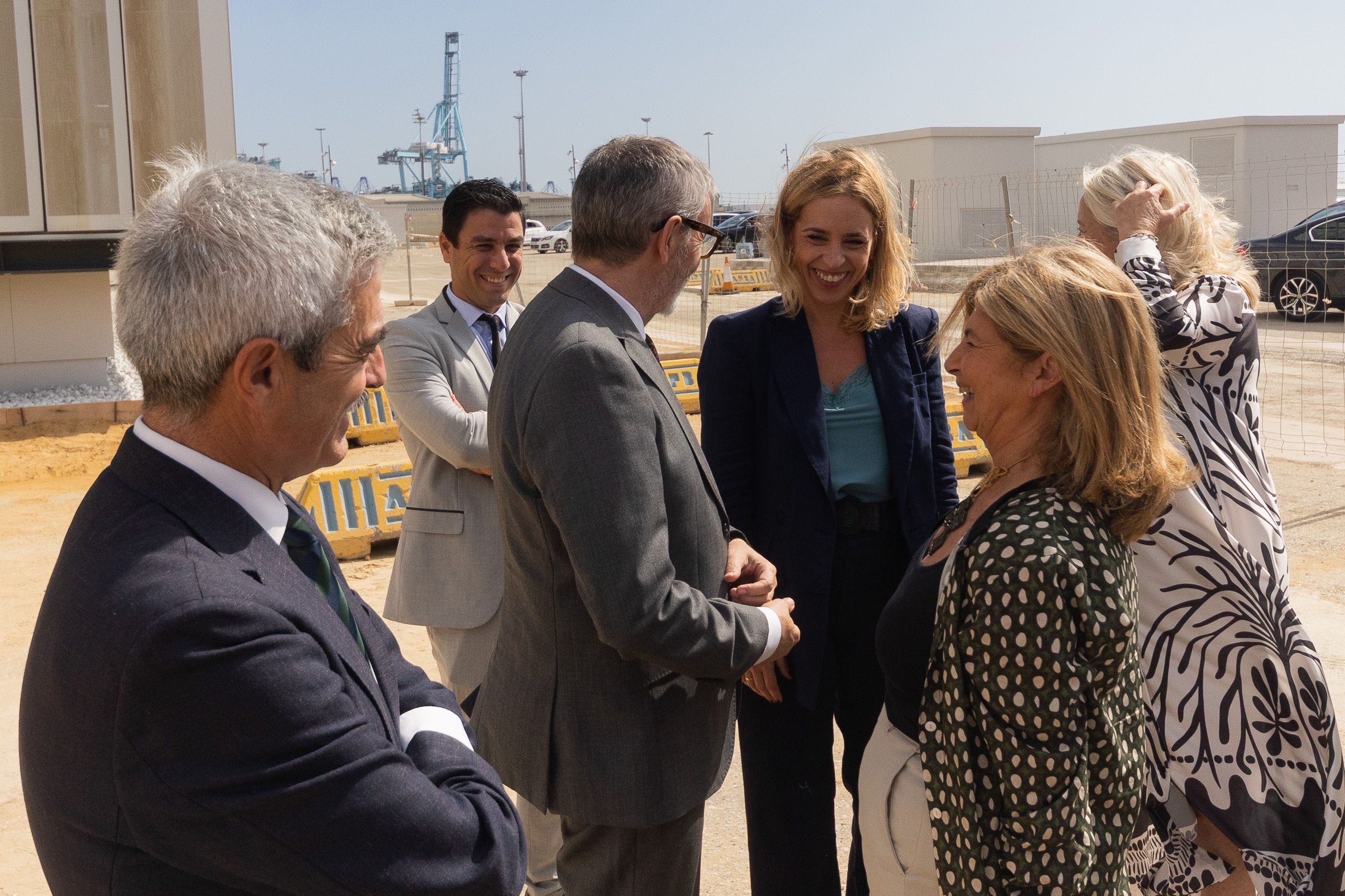 Conversando con la presidenta de la Diputación de Cádiz, Almudena Martínez del Junco.