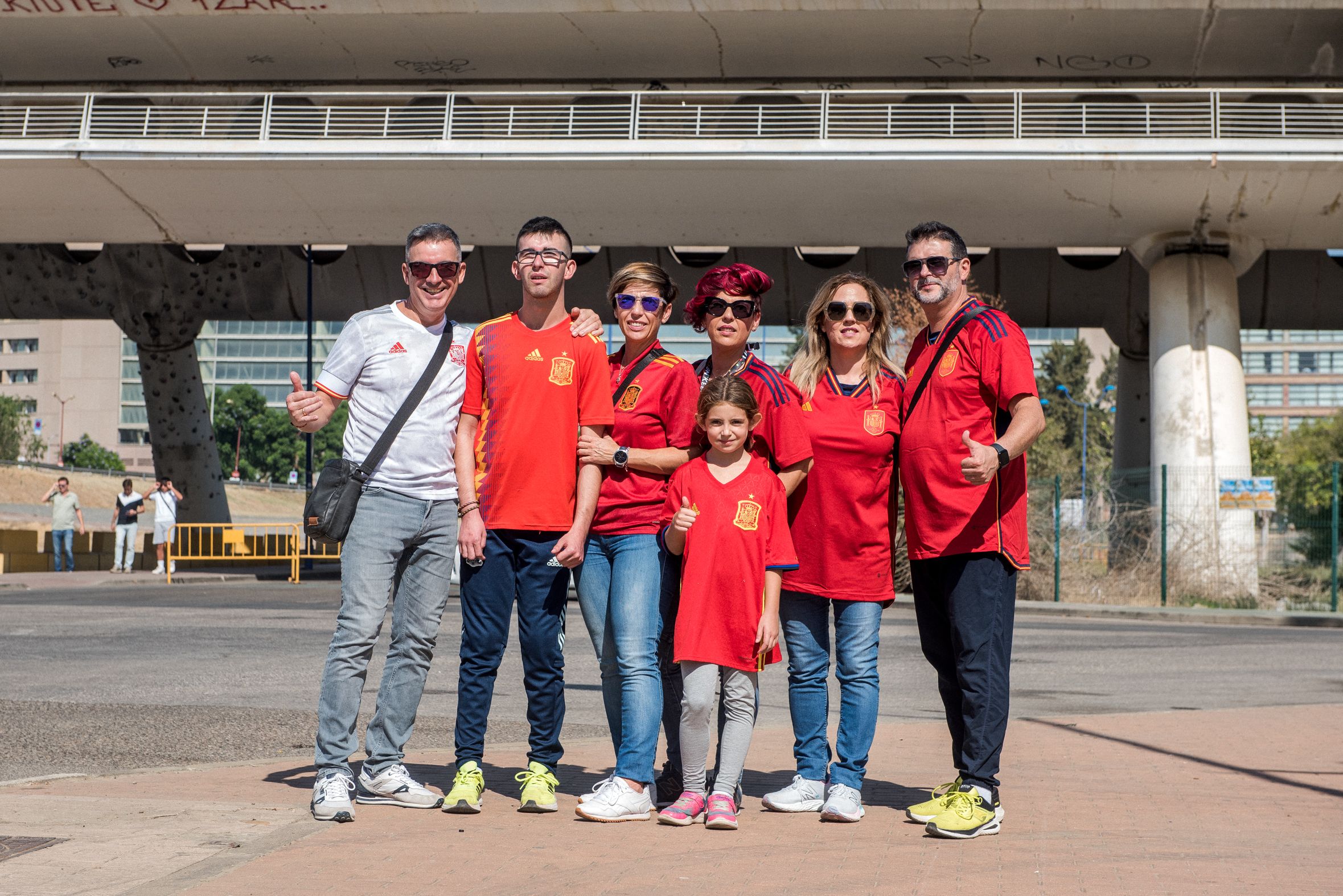 BANDERAS ESPAÑA ESTADIO CARTUJA 5
