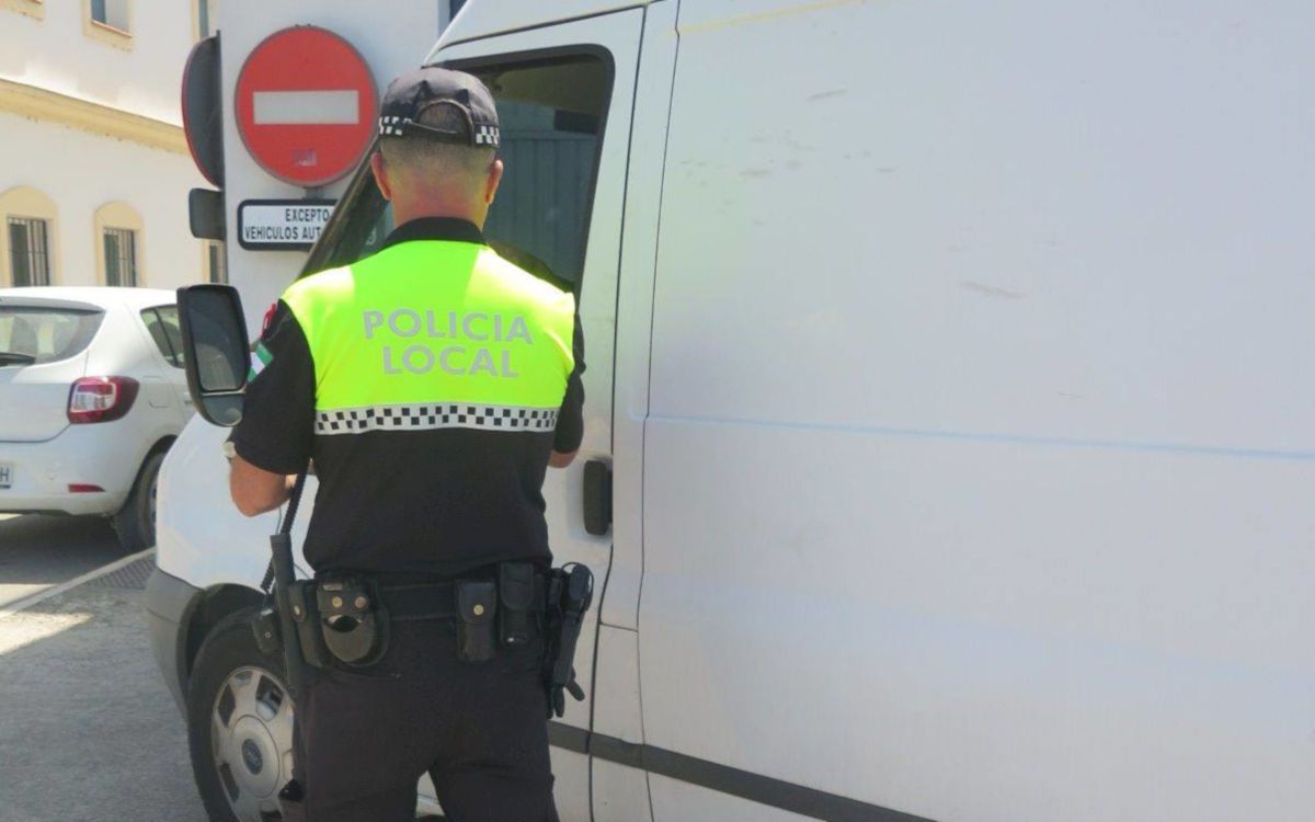 Contratan seguridad privada como apoyo a la Policía Loca en El Rubio. Contratan seguridad privada como apoyo a la Policía Loca en El Rubio.