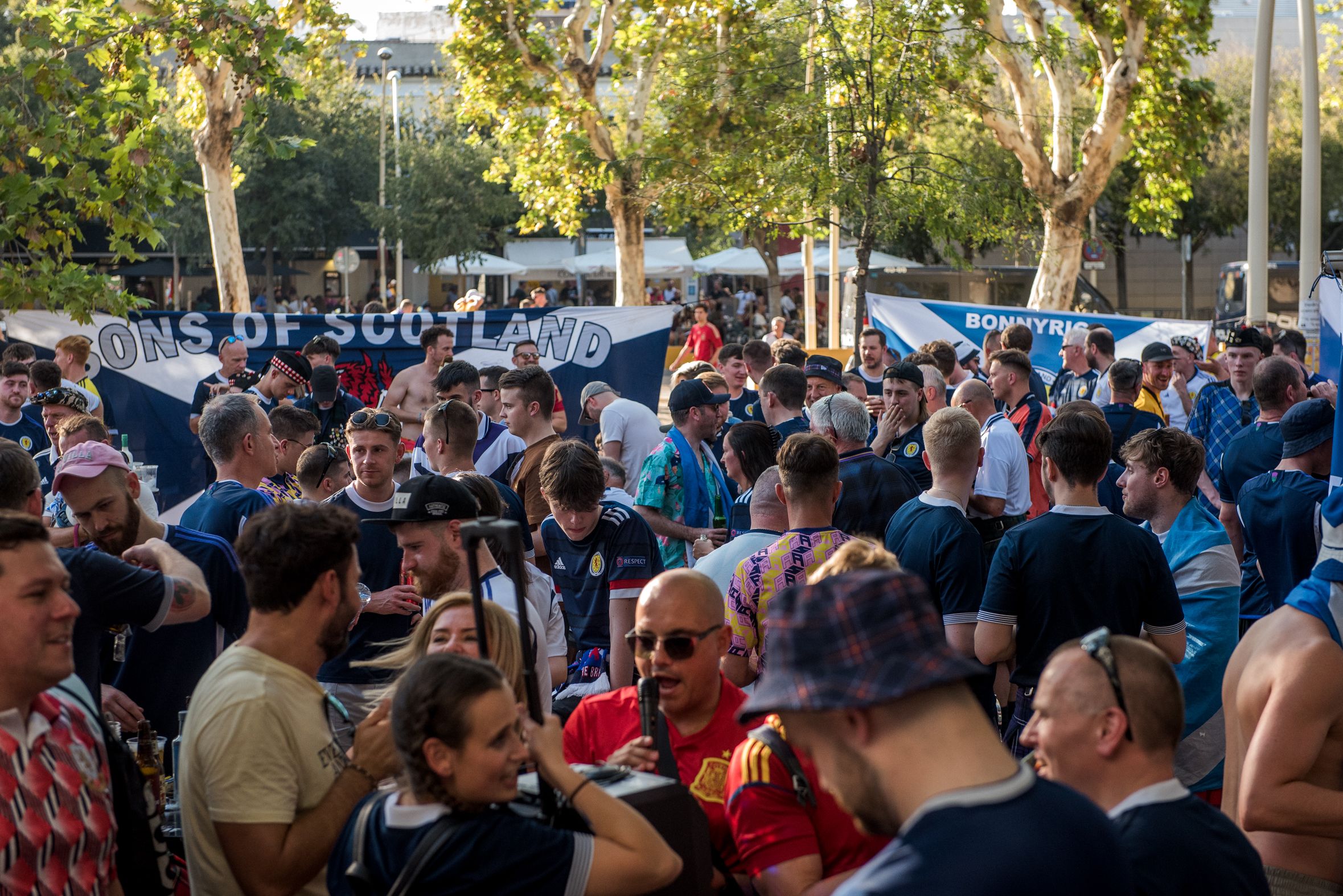 Llenazo en algunas zonas.