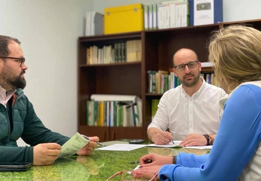 El alcalde de El Puerto, Germán Beardo, reunido para tratar la crisis del coronavirus.