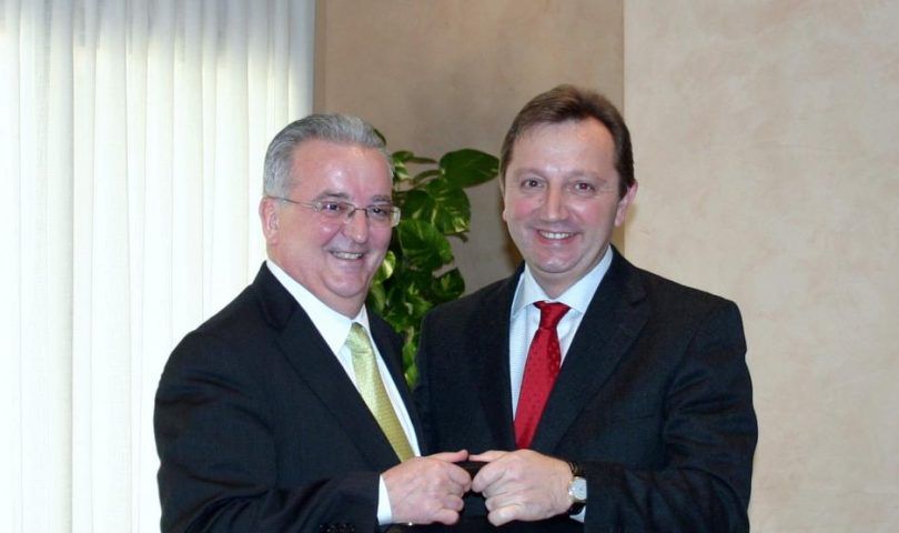 Los exconsejeros de Empleo Antonio Fernández y Manuel Recio, en una imagen de archivo publicada en 'El Libre'.