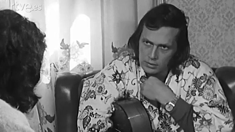 Paco de Lucía, en la serie 'Rito y Geografía del Flamenco'. IMAGEN: RTVE