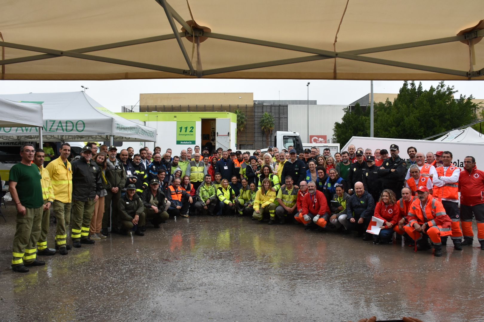 Efectivos que han participado en el simulacro llevado a cabo.