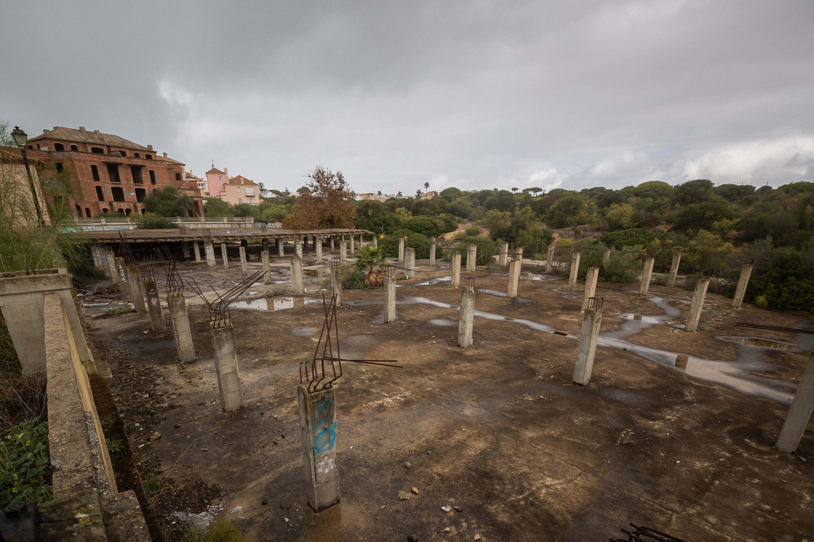 Aparcamiento subterráneo que se empezó a construir hace más de 30 años.