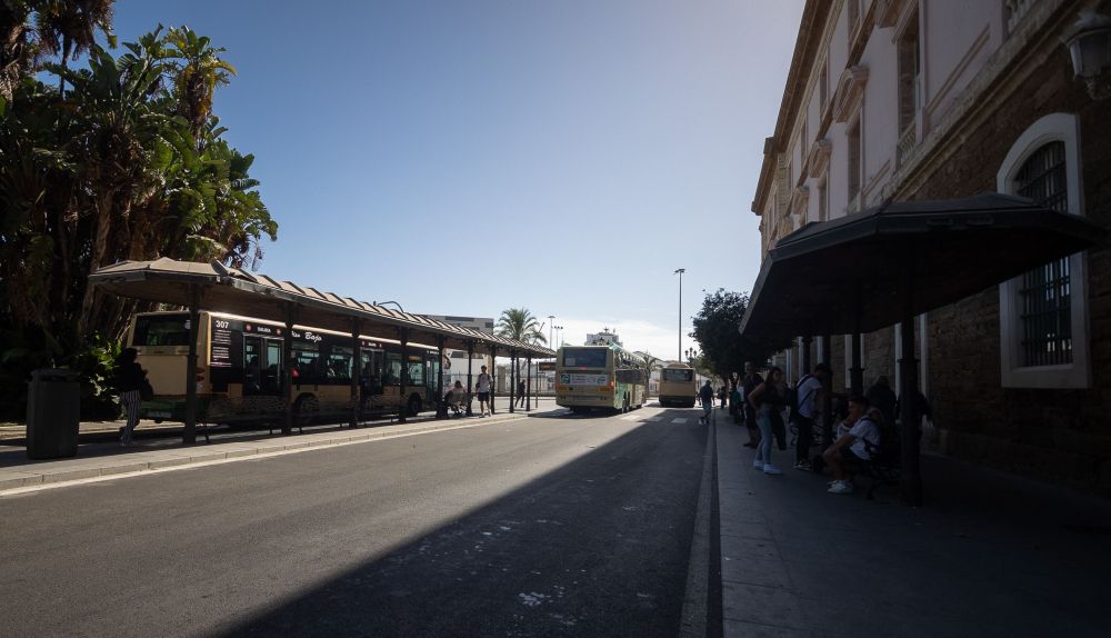 BUS URBANO CADIZ AUTOBUS 1