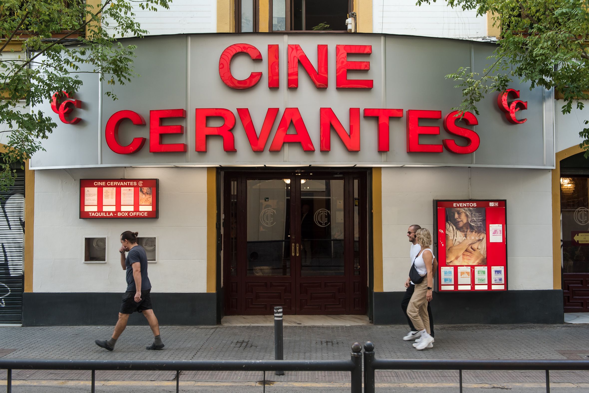 CINE CERVANTES 18