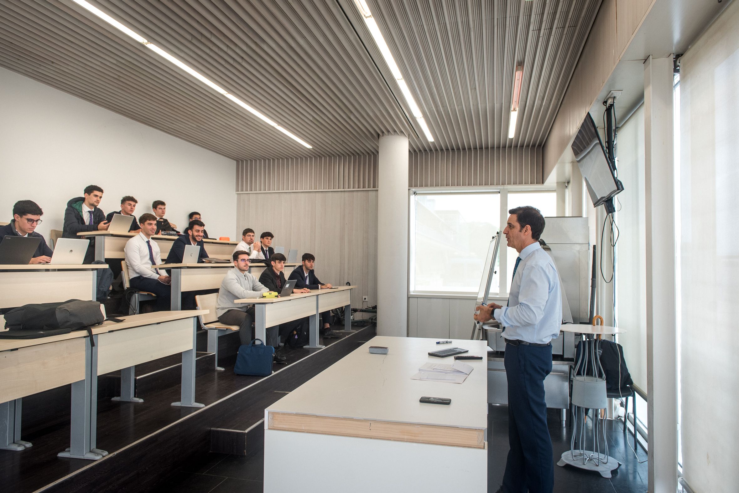 ALABARDEROS ESCUELA HOSTELERÍA 8