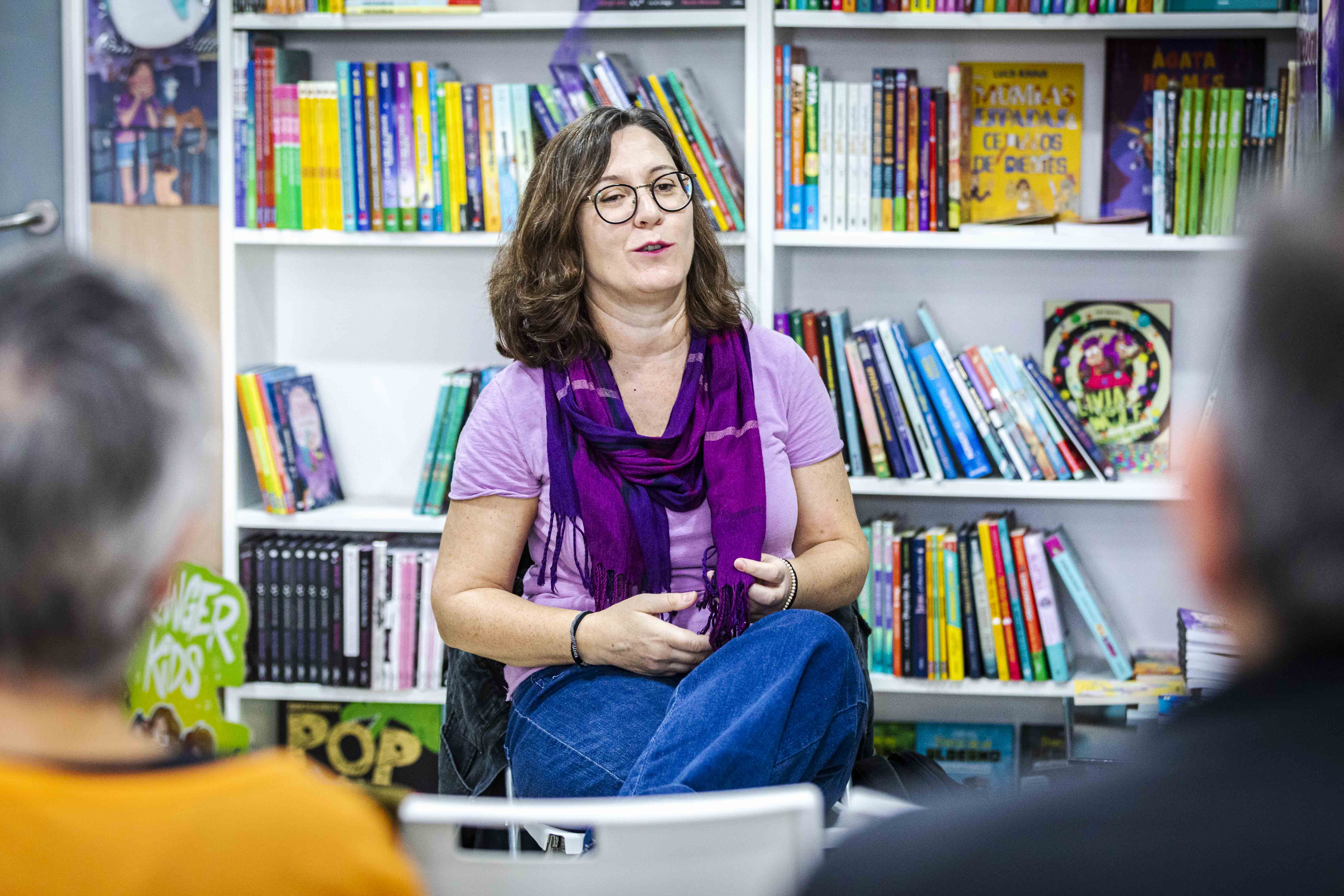 Concha Pérez Rojas, durante la presentación en la librería La Maga, en Cádiz.