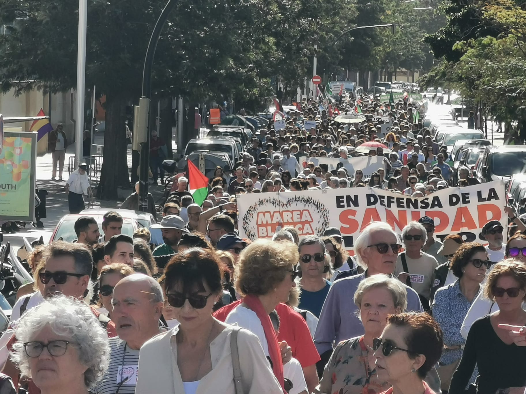 Imagen de archivo de una manifestación de la Marea Blanca en Cádiz.