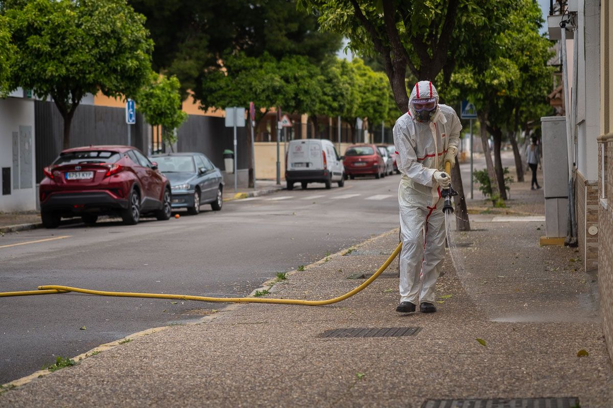 Desinfección en Guadalcacín, ELA jerezana que es la que más inyección recibirá de la Junta.