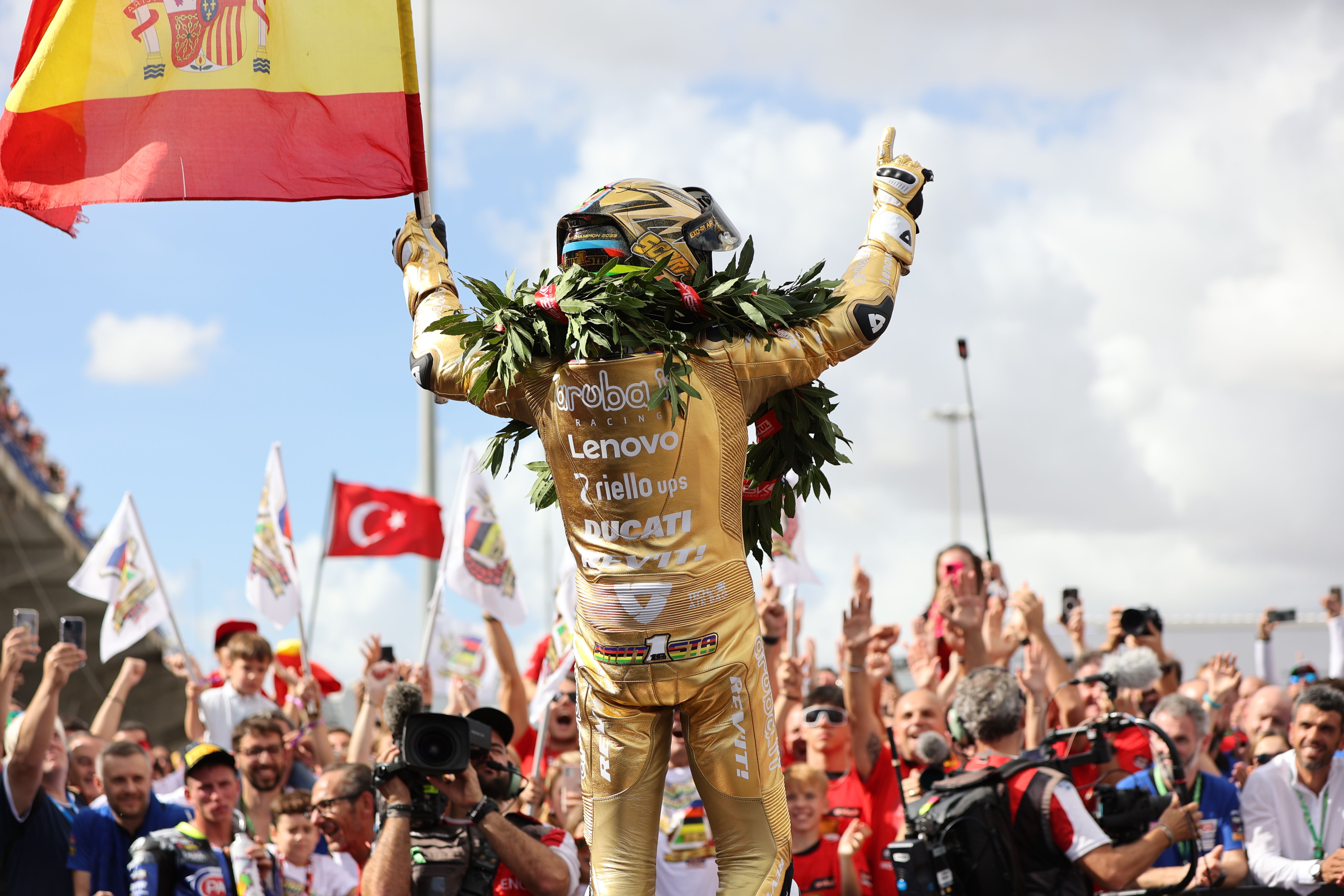 Las imágenes del circuito de Jerez, este sábado, en el Mundial de Superbikes.  KITO DOÑA