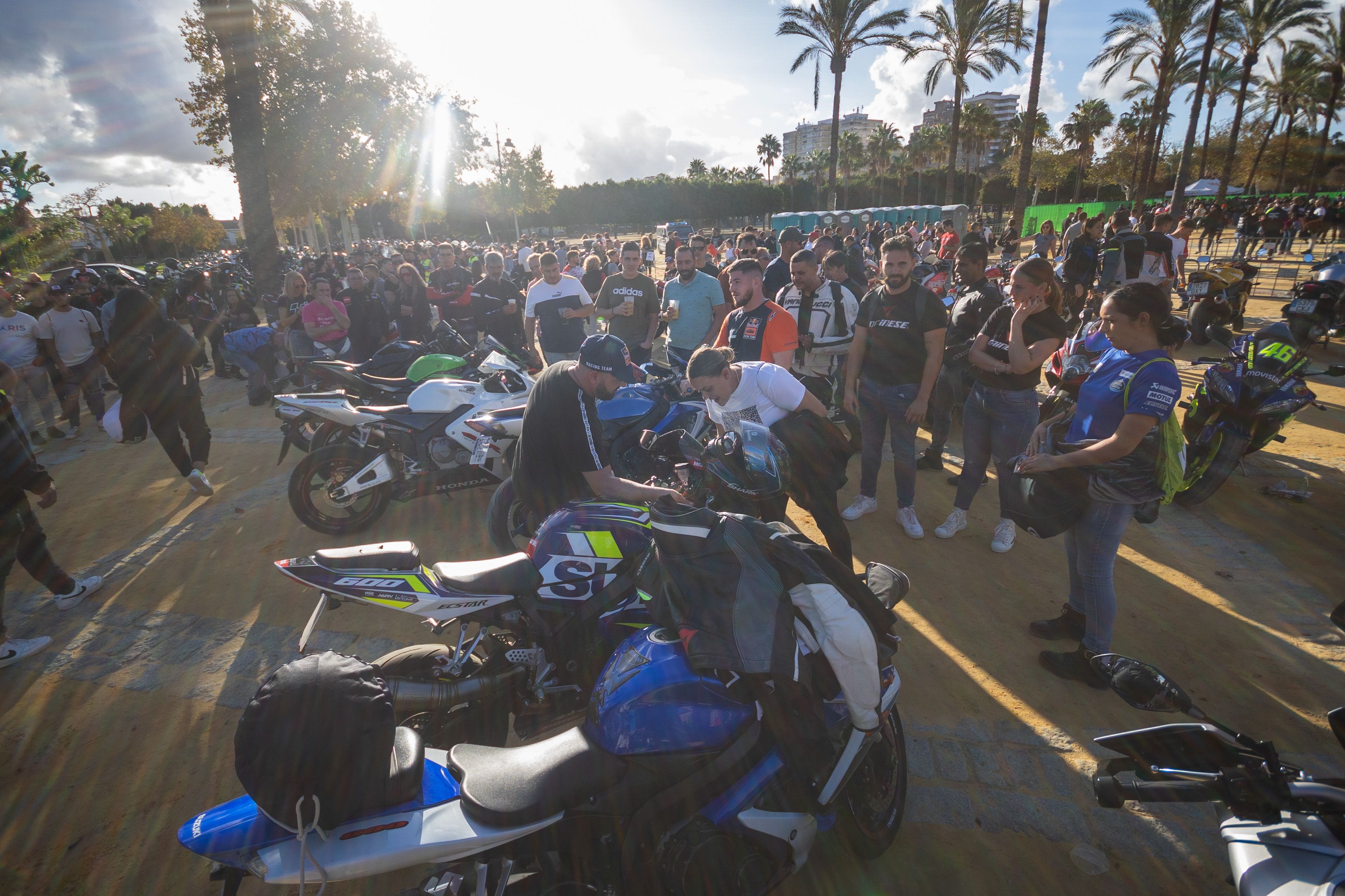 Jerez. Motorada del Mundial de Superbikes 2023 en el parque González Hontoria.