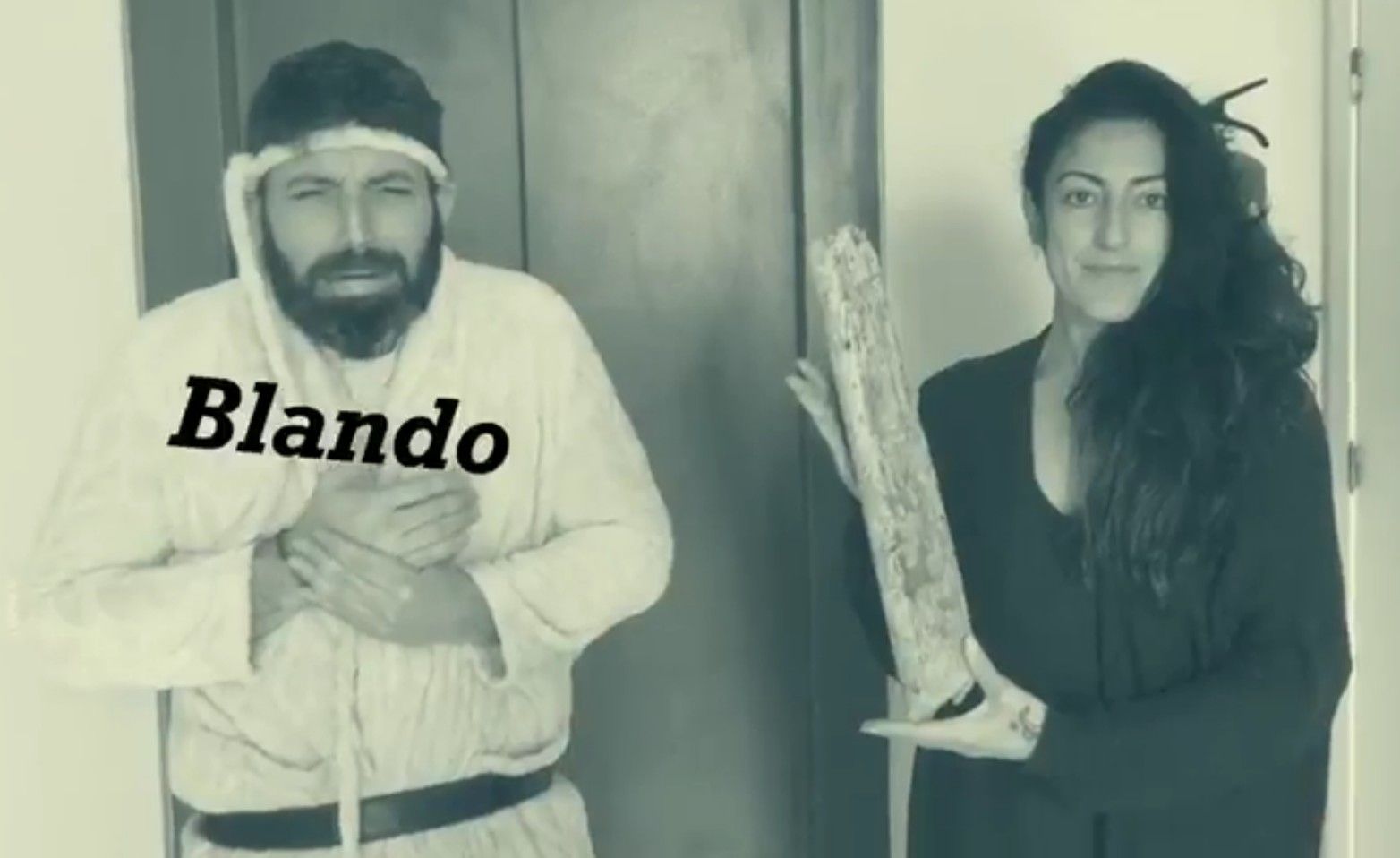 Eloy y Cristina, directores de los CEIP Luis Vives y Miguel de Cervantes, en uno de sus retos.