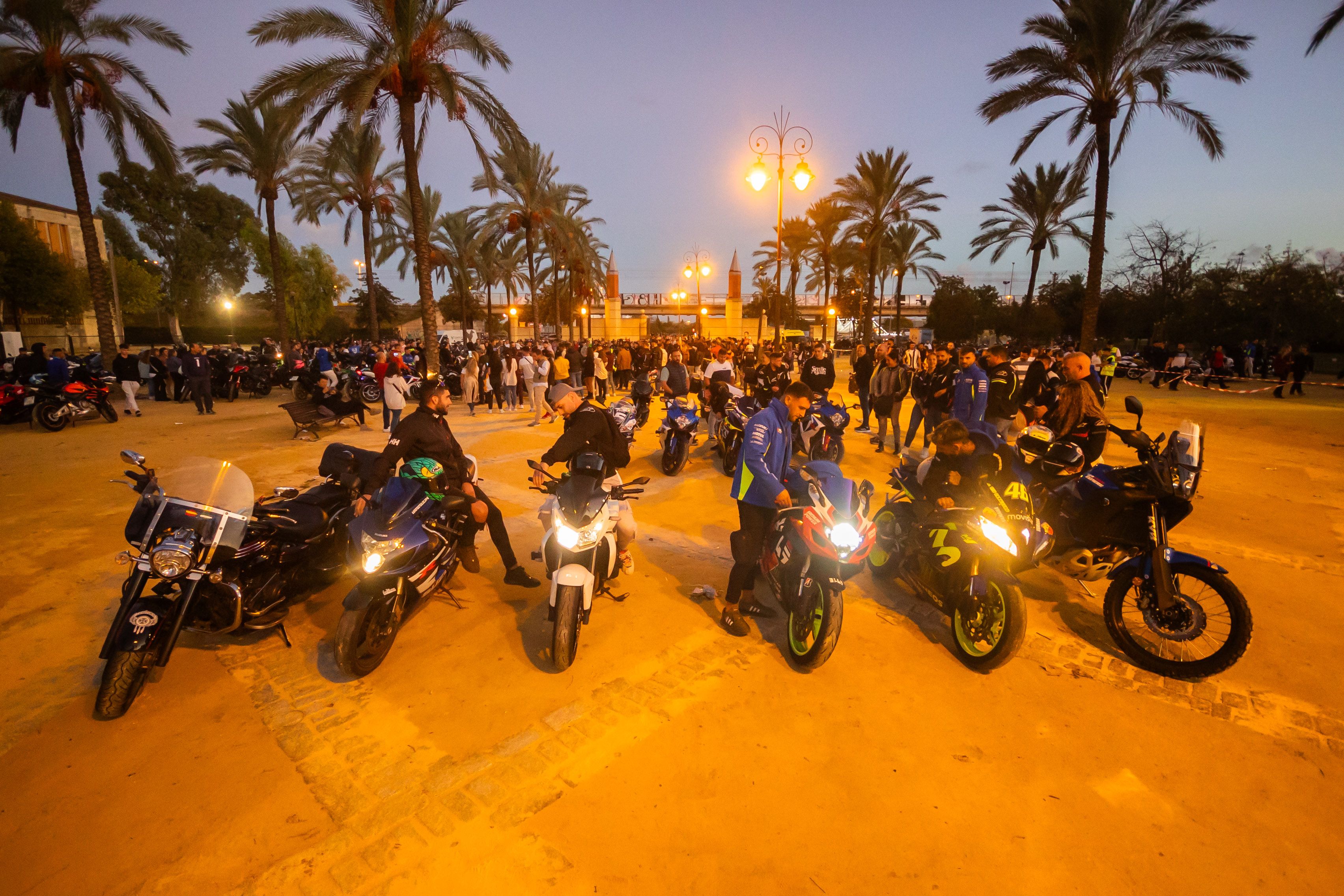 Motorada del Mundial de Superbikes 2023 en el parque González Hontoria.