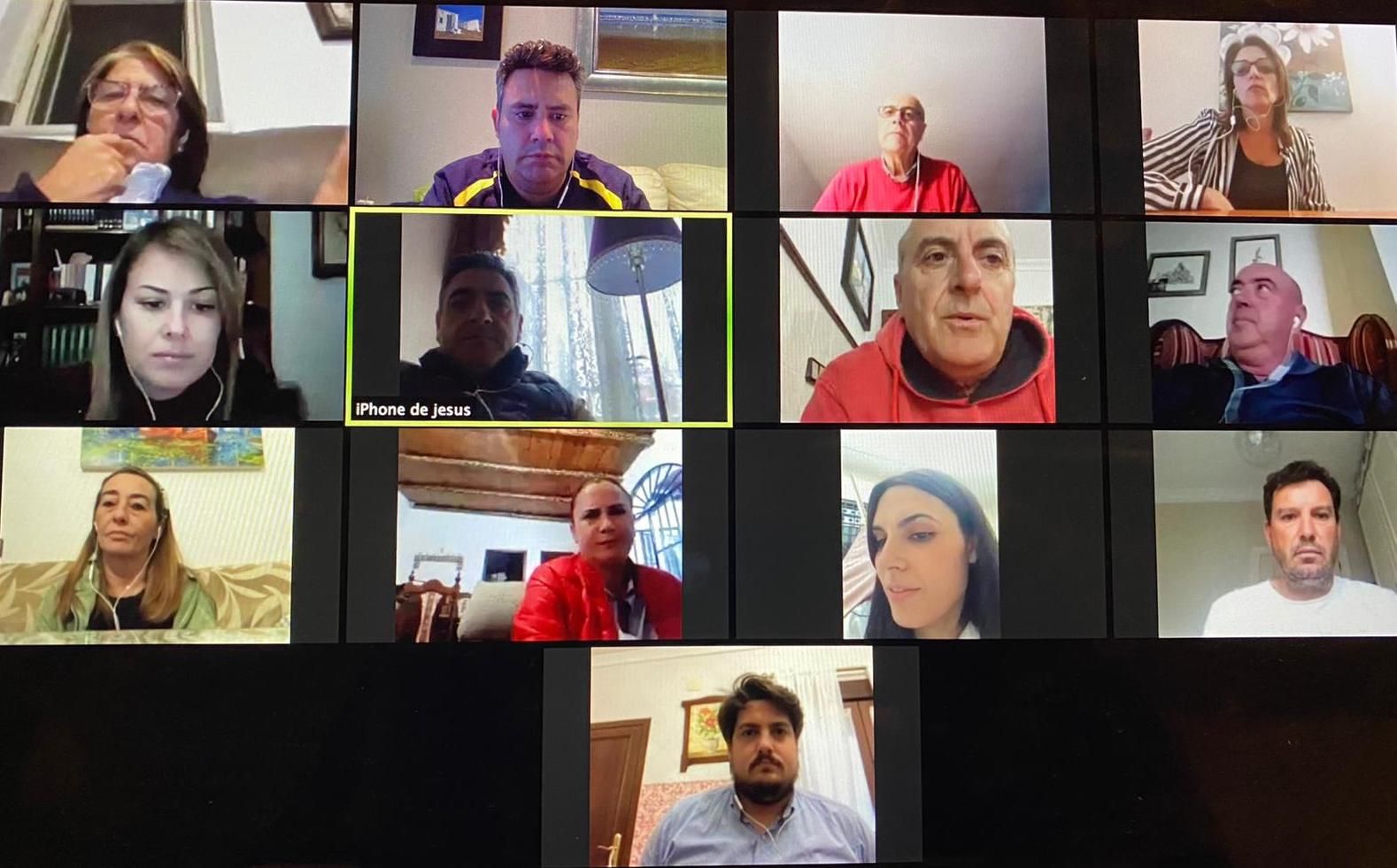 El equipo de gobierno de Lepe, durante una videoconferencia. 